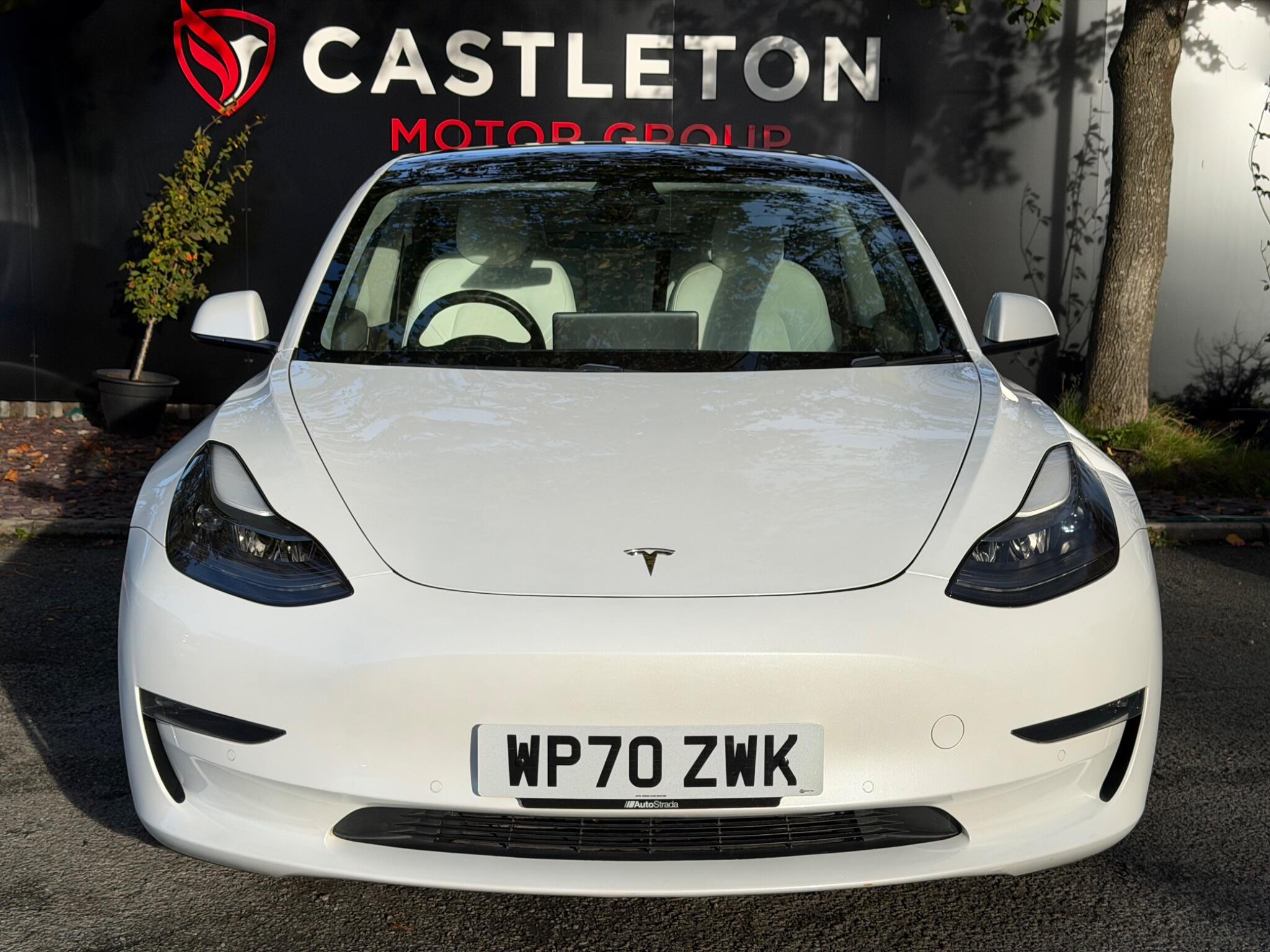 Tesla Model 3 - Image 3