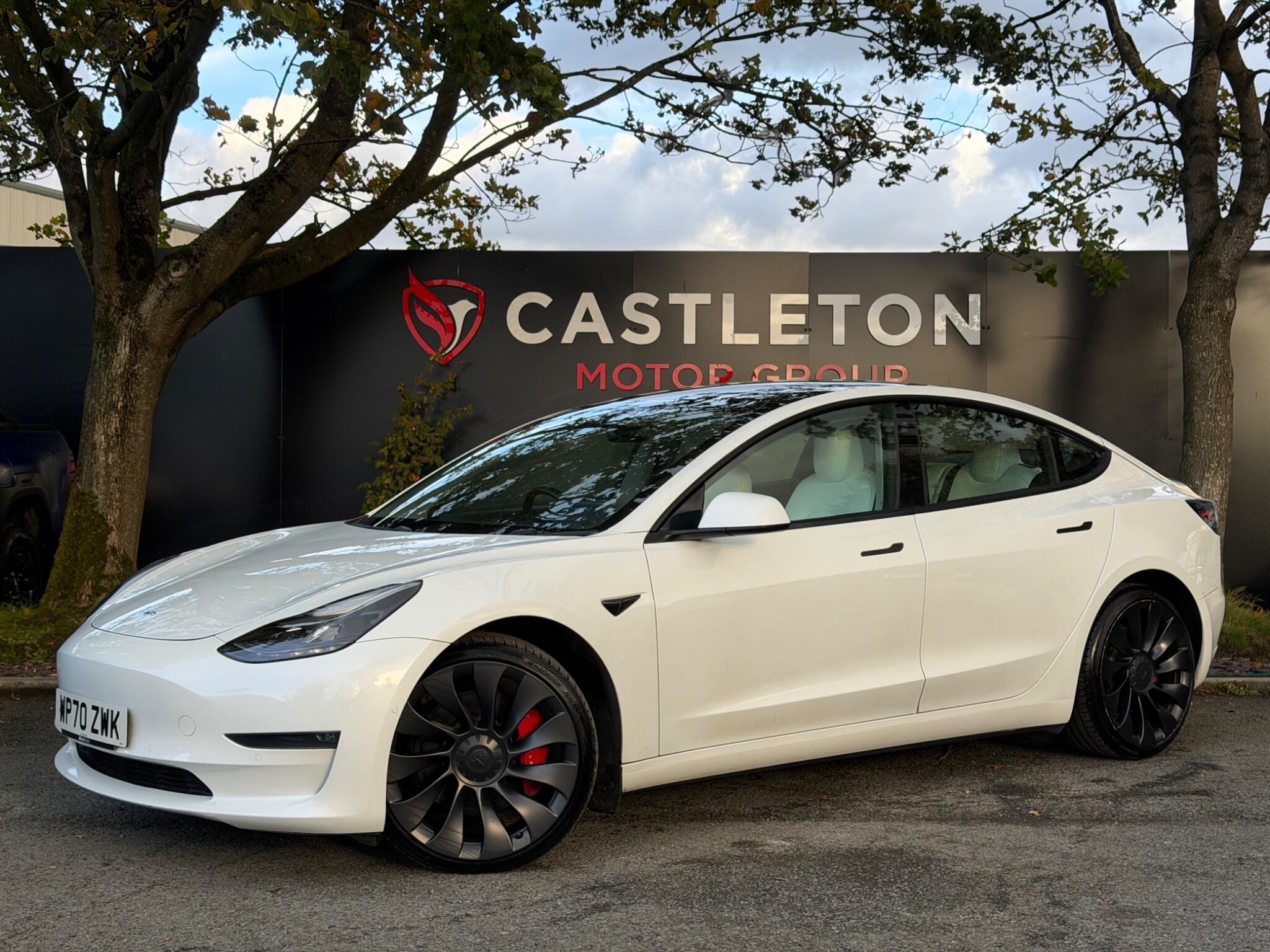 Tesla Model 3 - Image 4