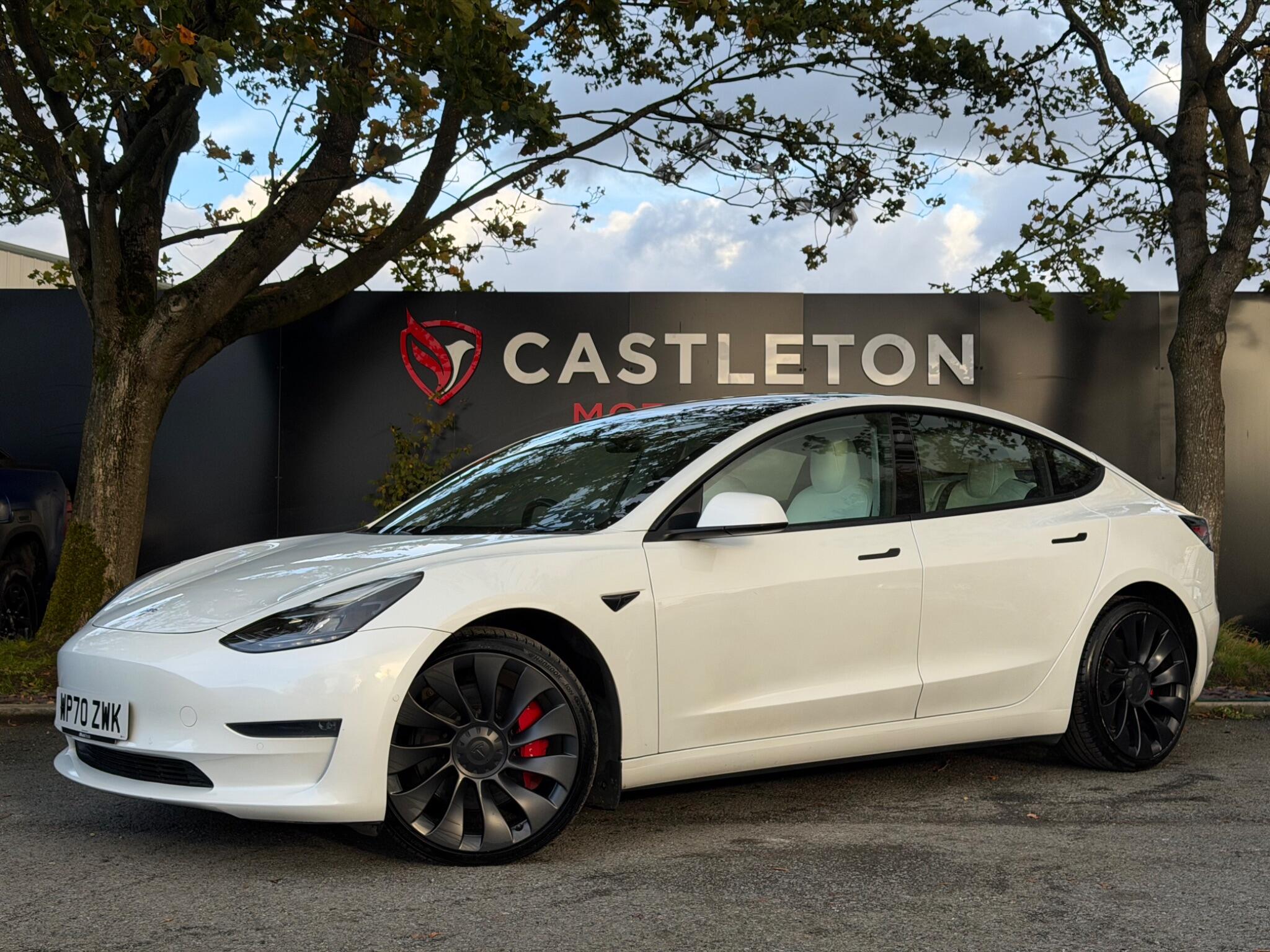 Tesla Model 3 - Image 8