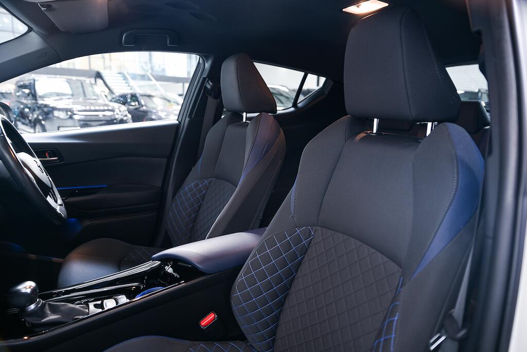 Toyota C-Hr - Image 12