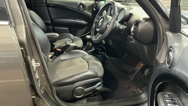 MINI Countryman - Image 13