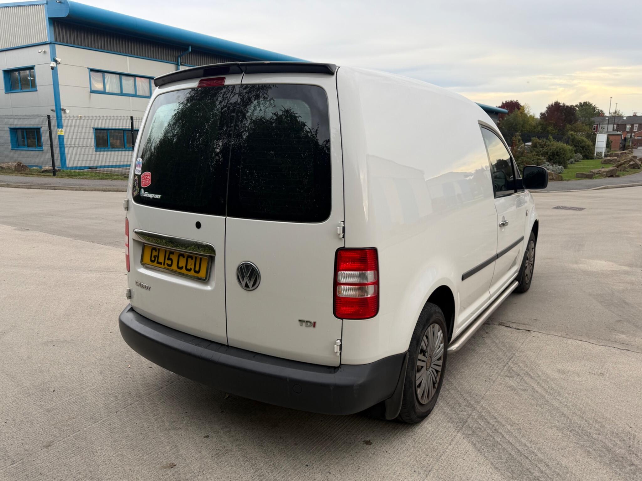 Volkswagen Caddy - Image 3