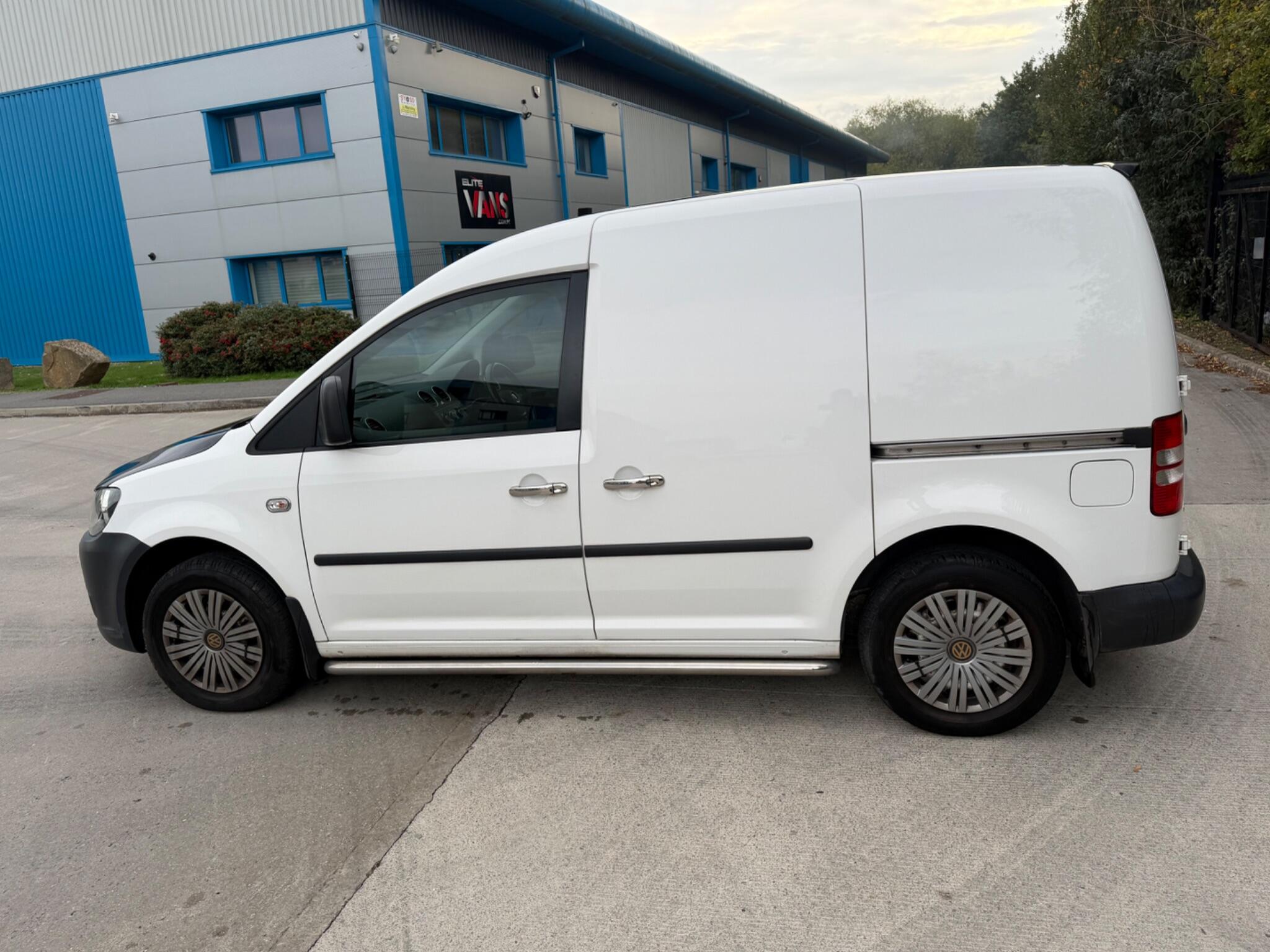 Volkswagen Caddy - Image 6