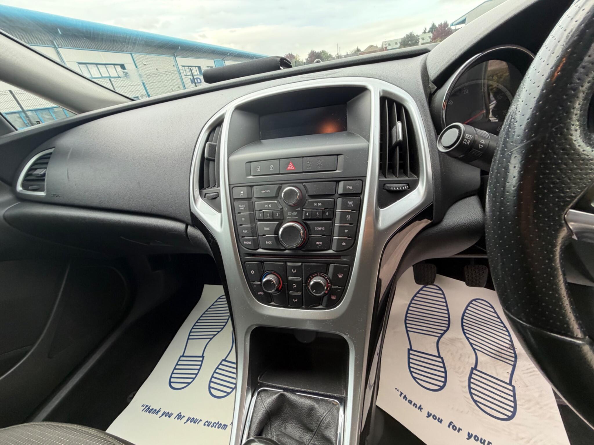 Vauxhall Astra - Image 14