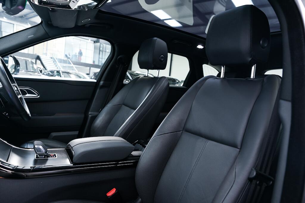 Land Rover Range Rover Velar - Image 12