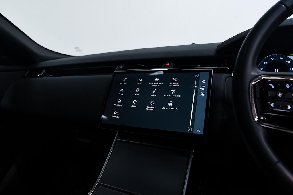 Land Rover Range Rover Velar - Image 20