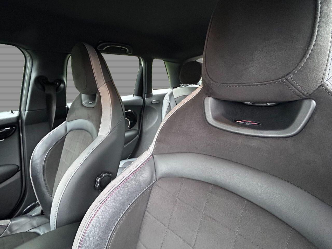 MINI Hatch - Image 18