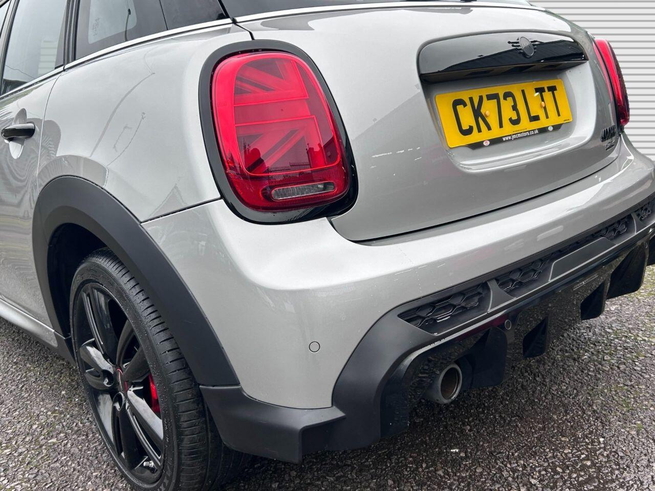 MINI Hatch - Image 20