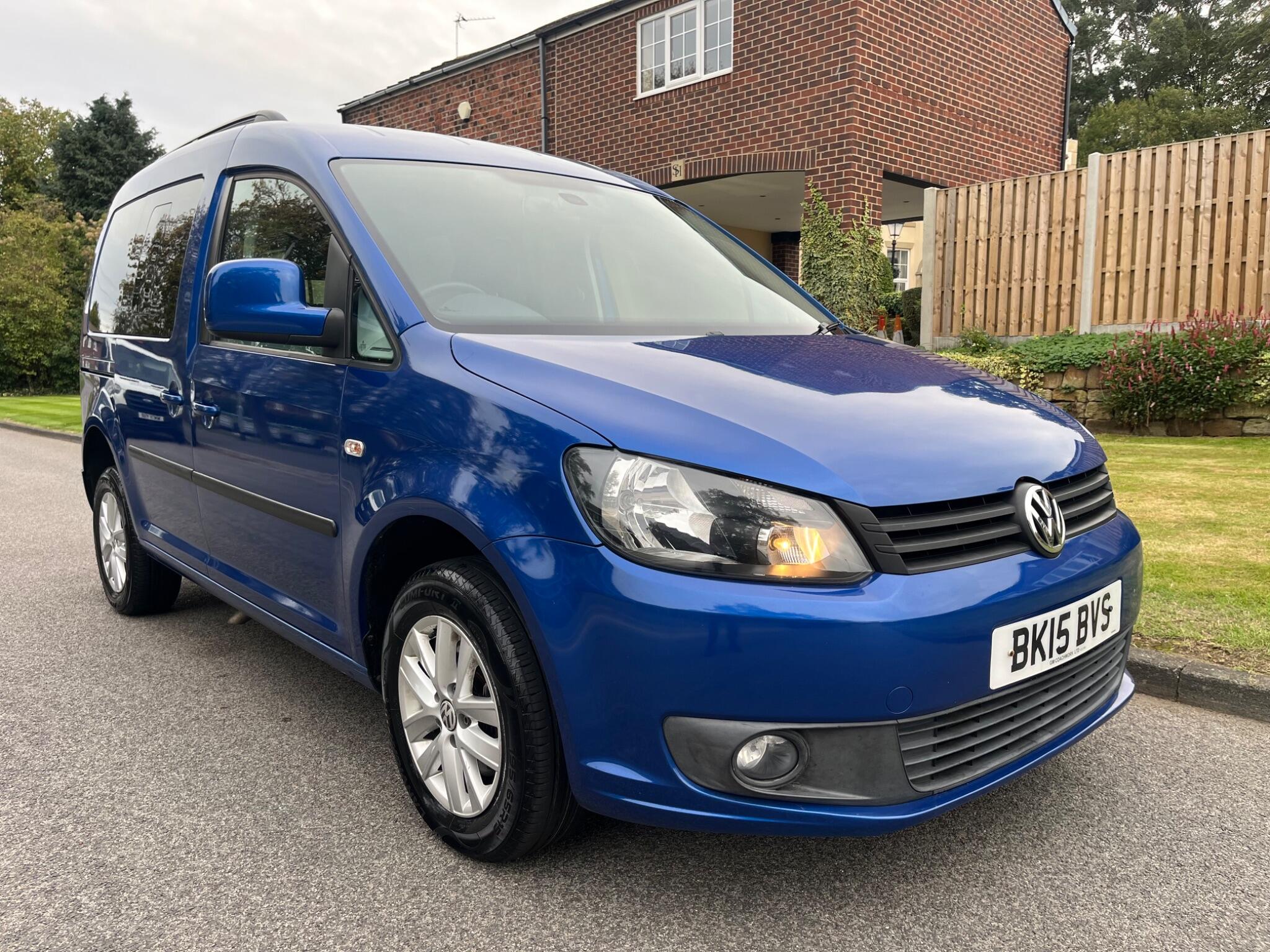 Volkswagen Caddy Life - Image 5