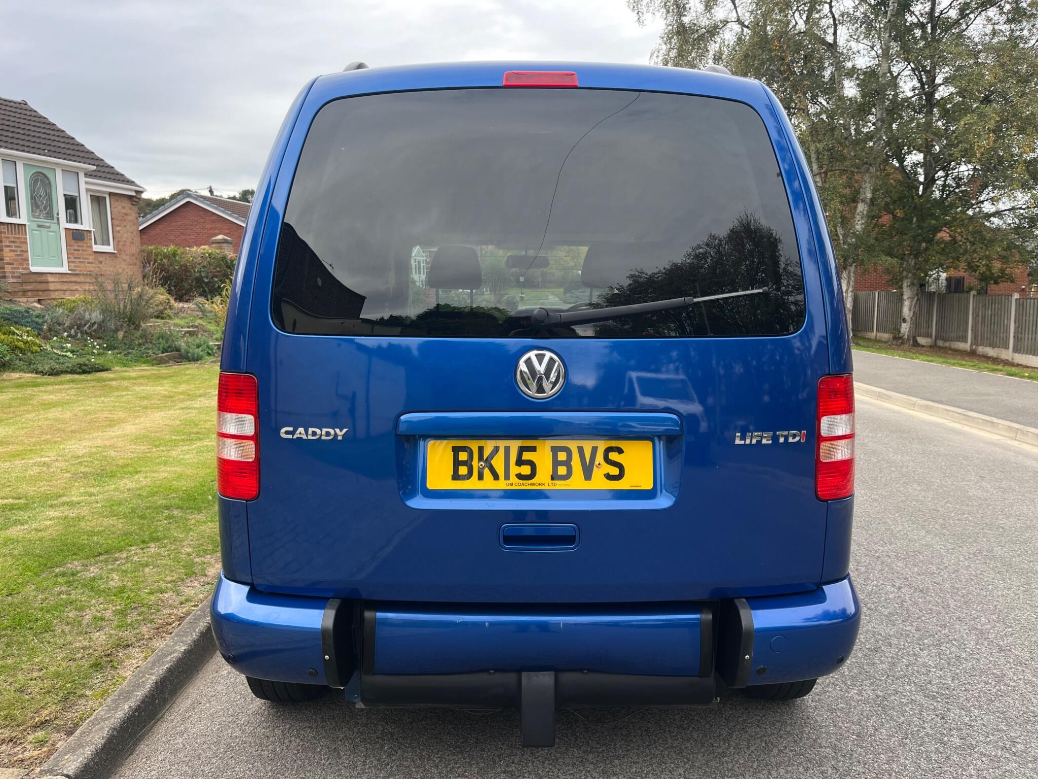 Volkswagen Caddy Life - Image 11