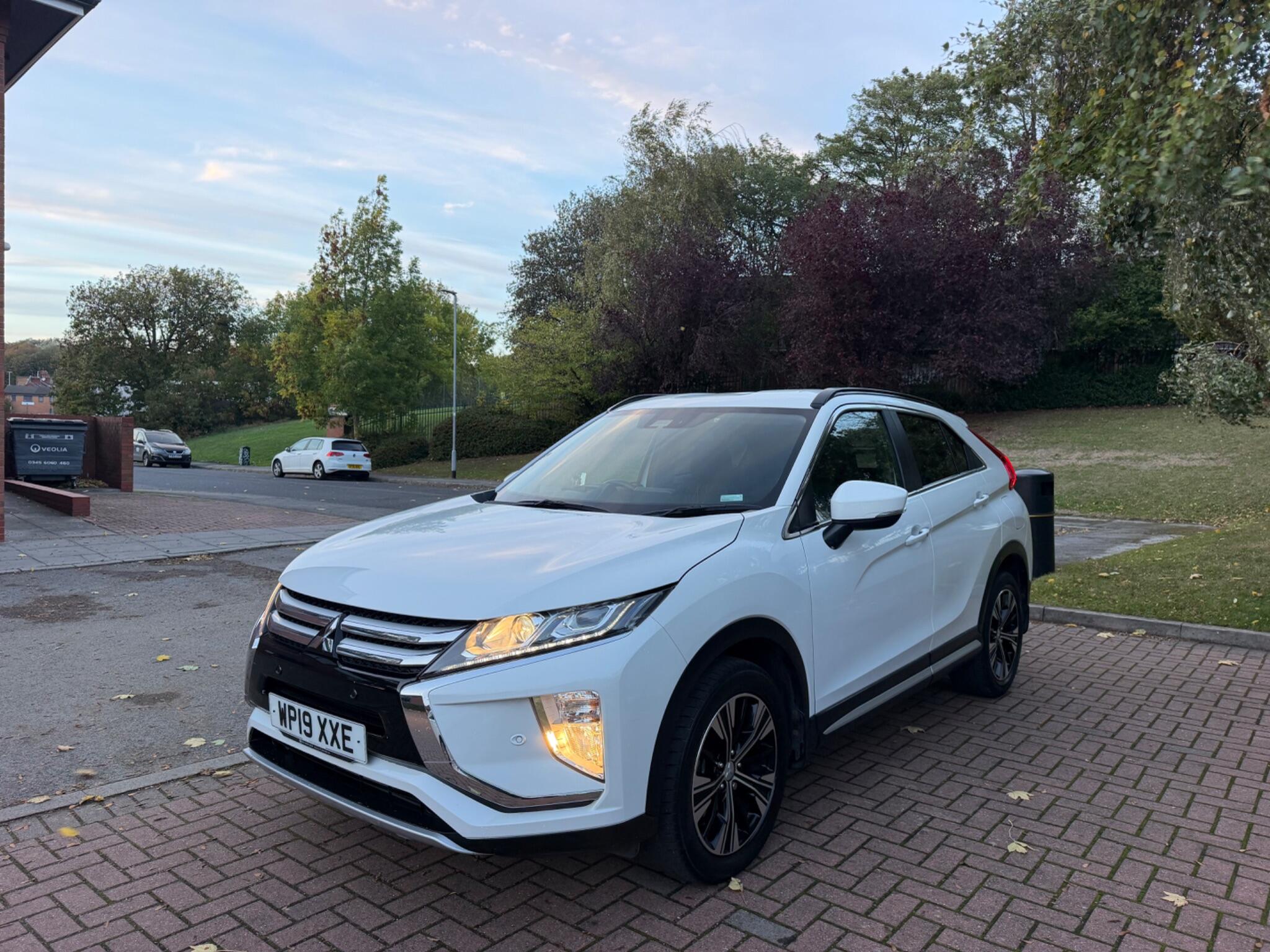 Mitsubishi Eclipse Cross - Image 2