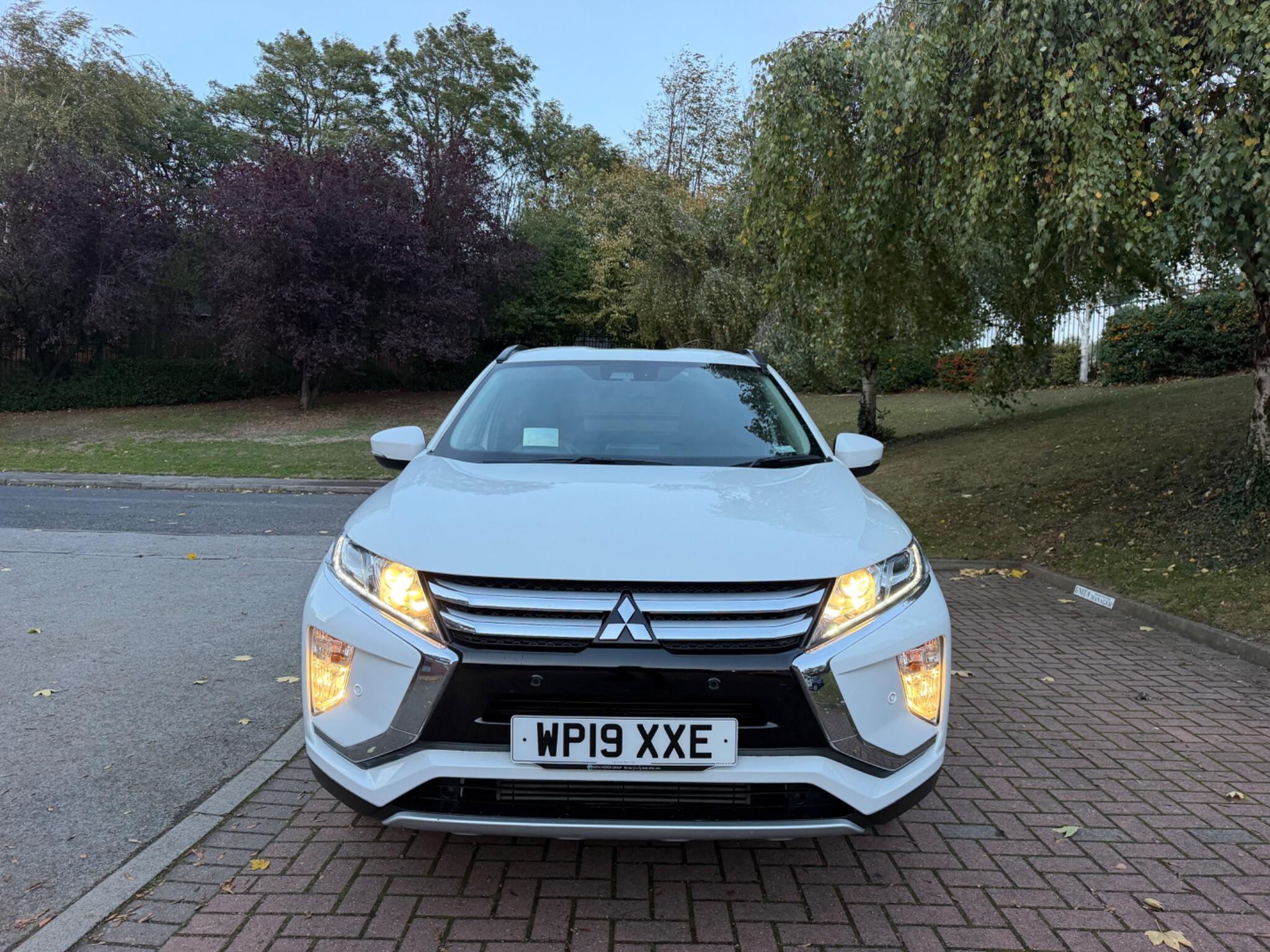 Mitsubishi Eclipse Cross - Image 3