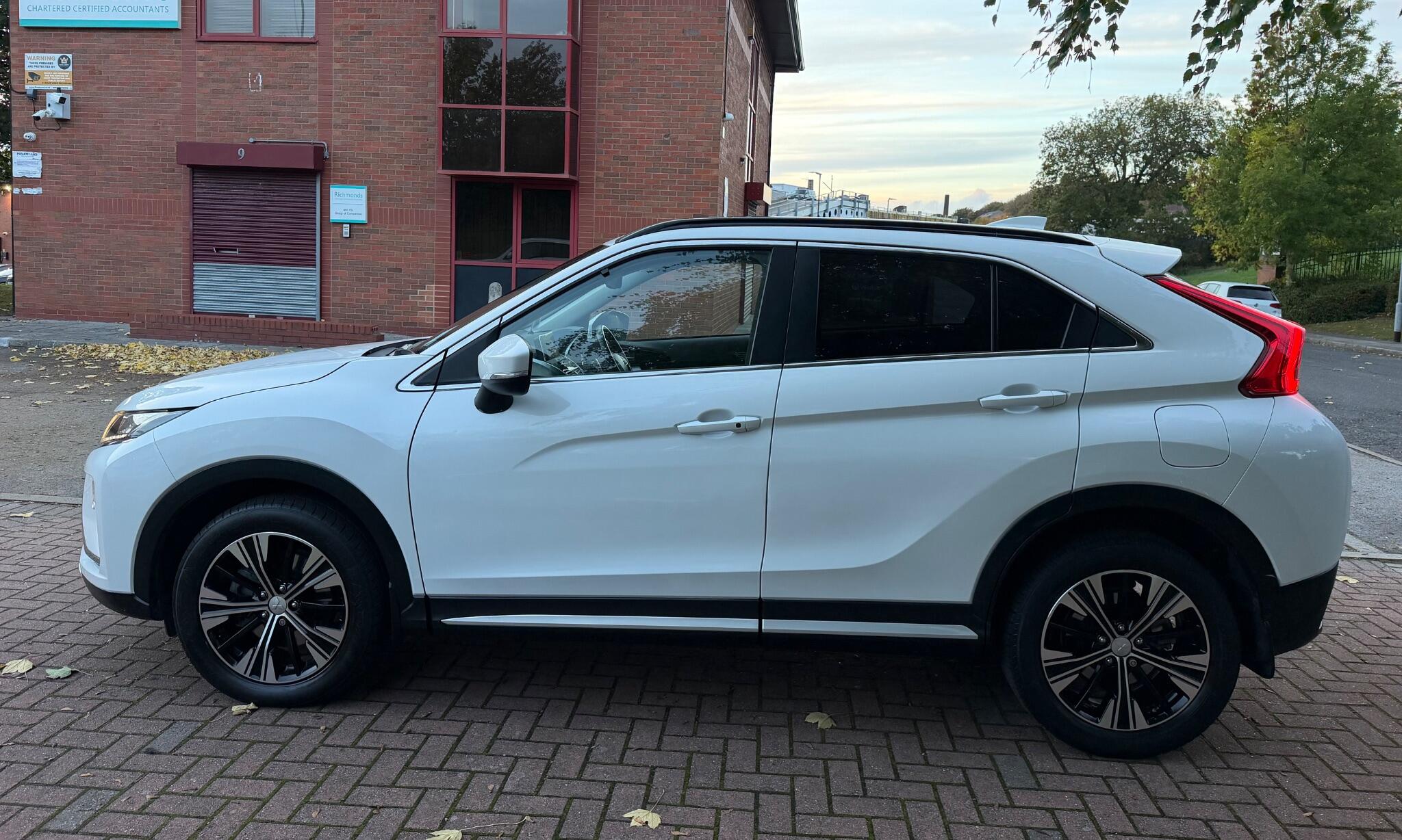 Mitsubishi Eclipse Cross - Image 10