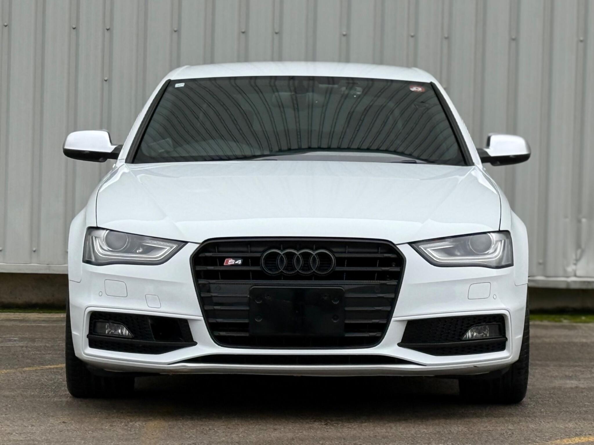 Audi S4 - Image 5
