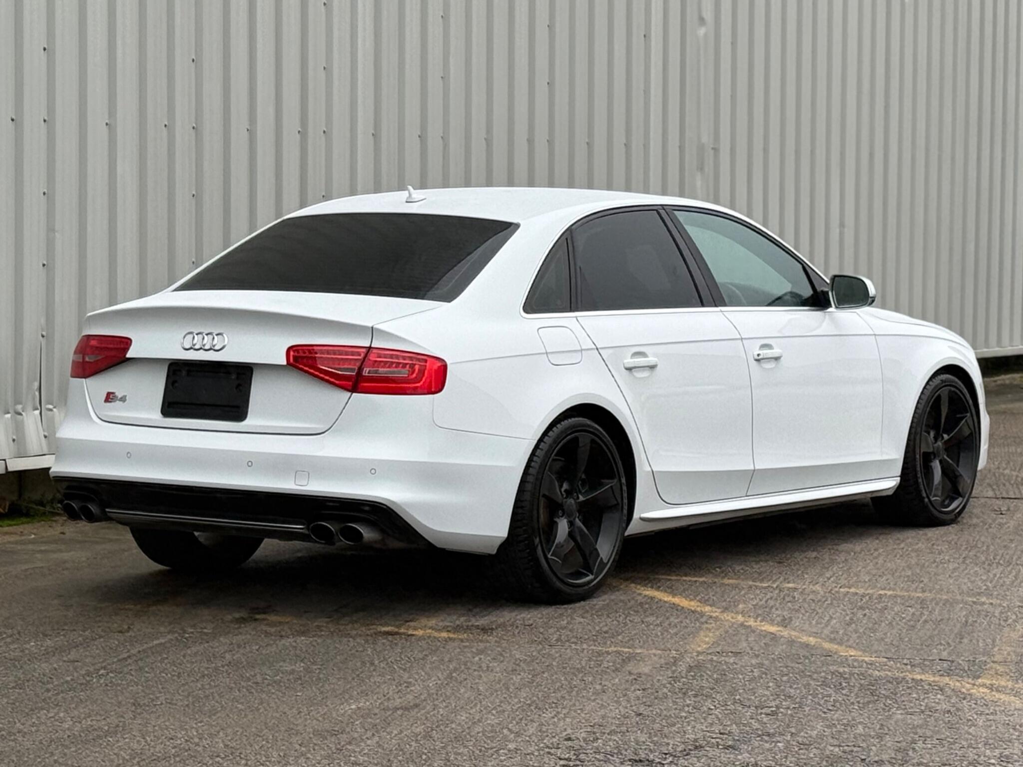 Audi S4 - Image 14