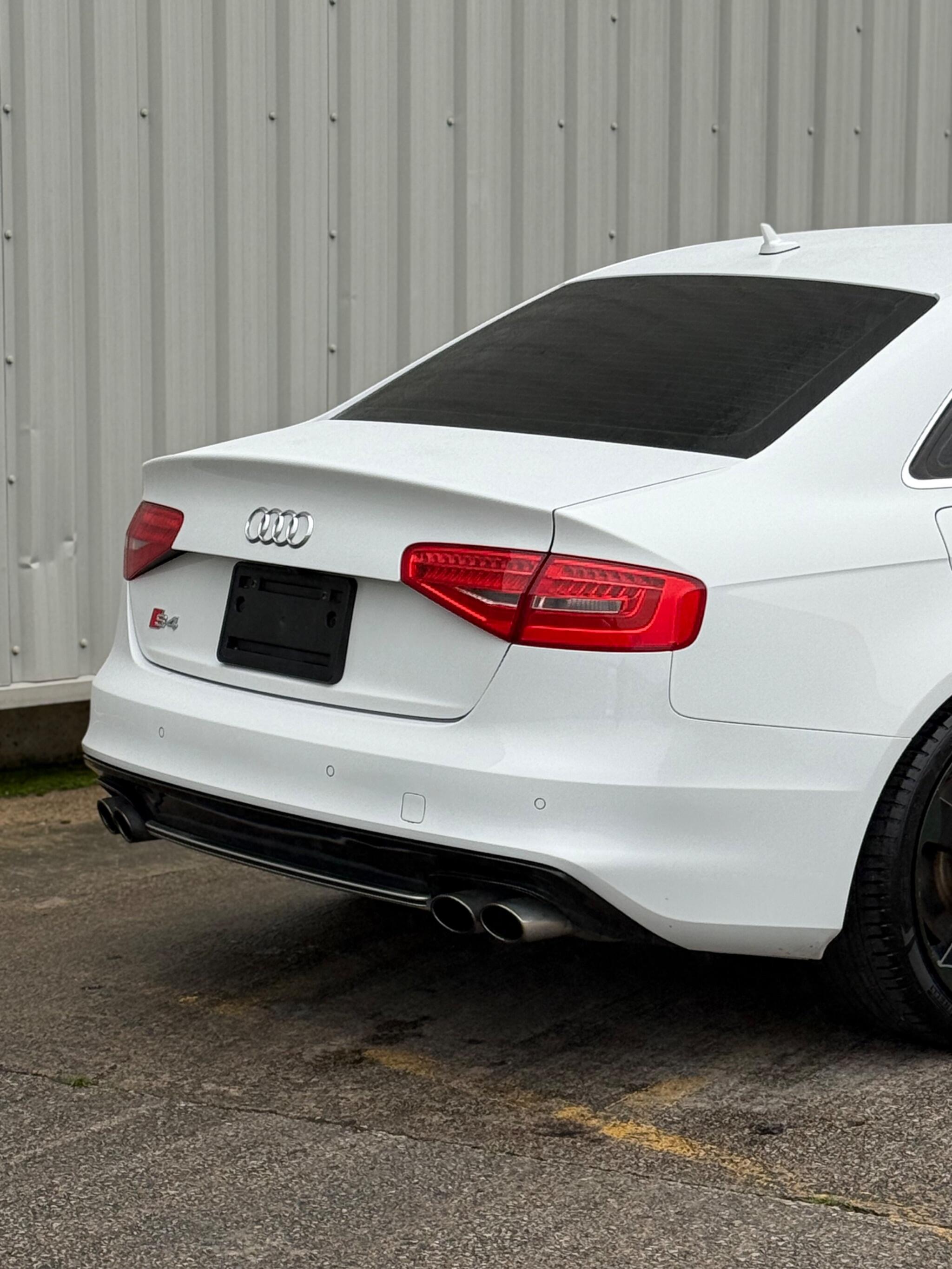 Audi S4 - Image 15
