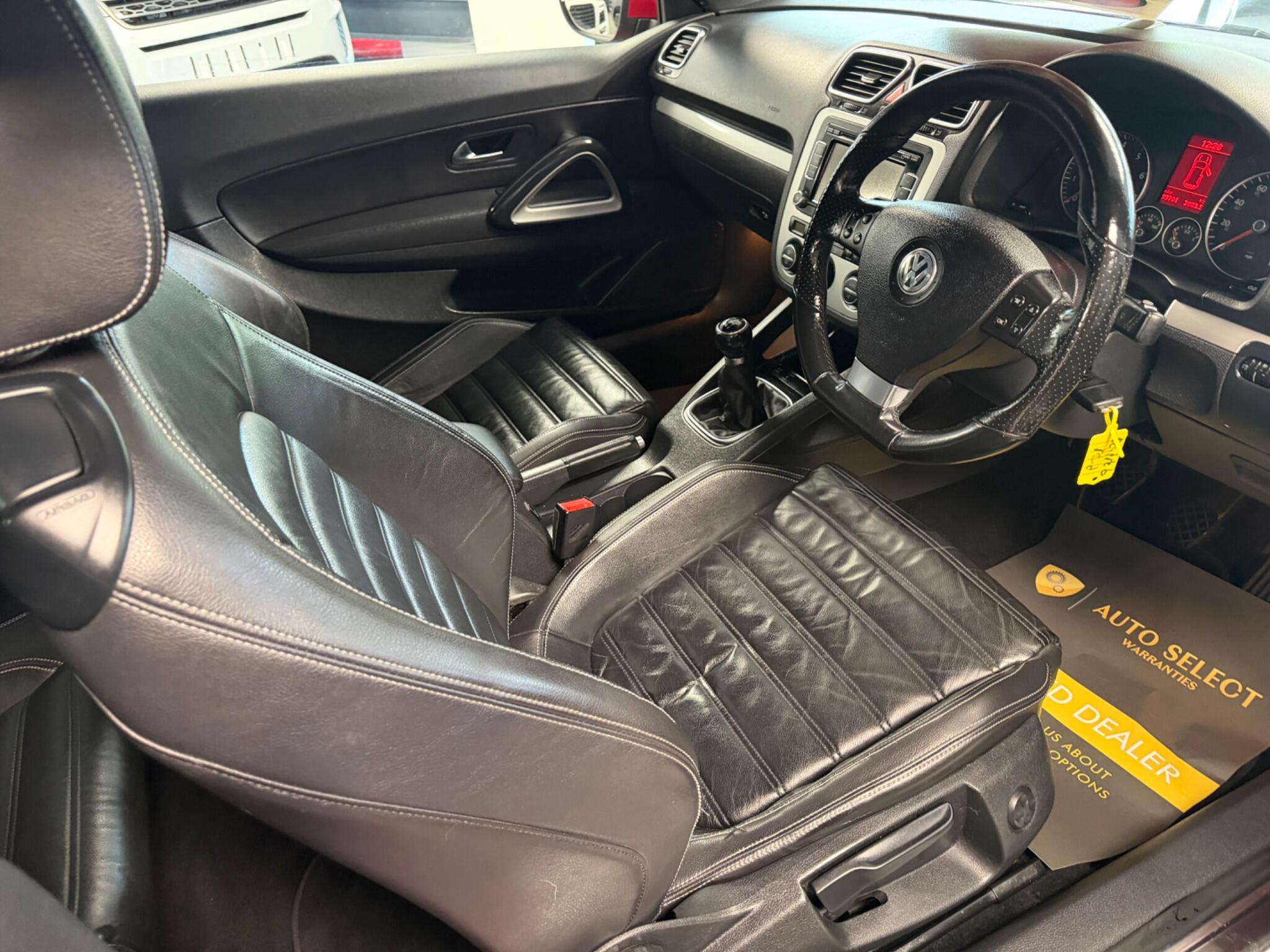 Volkswagen Scirocco - Image 6