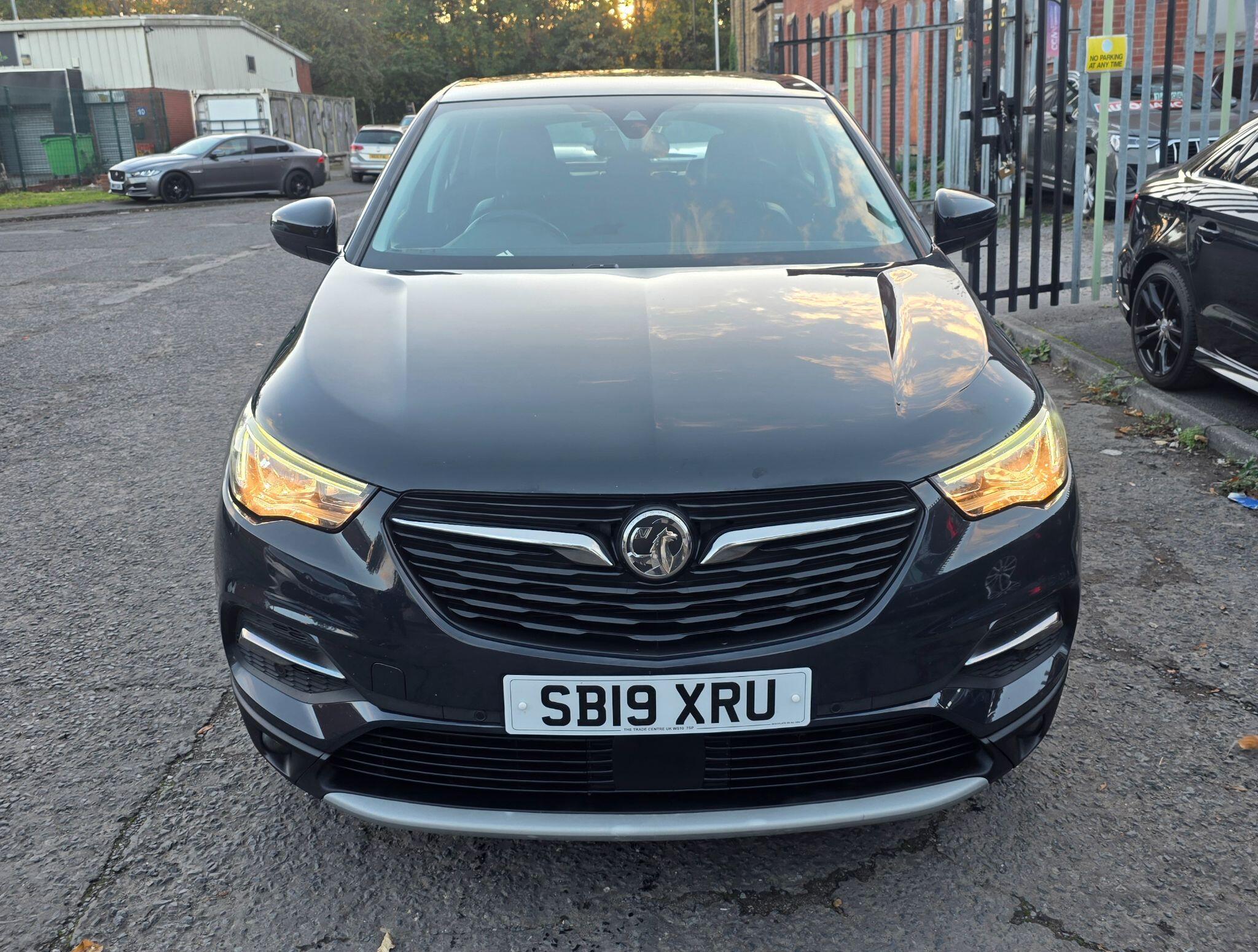 Vauxhall Grandland X - Image 3