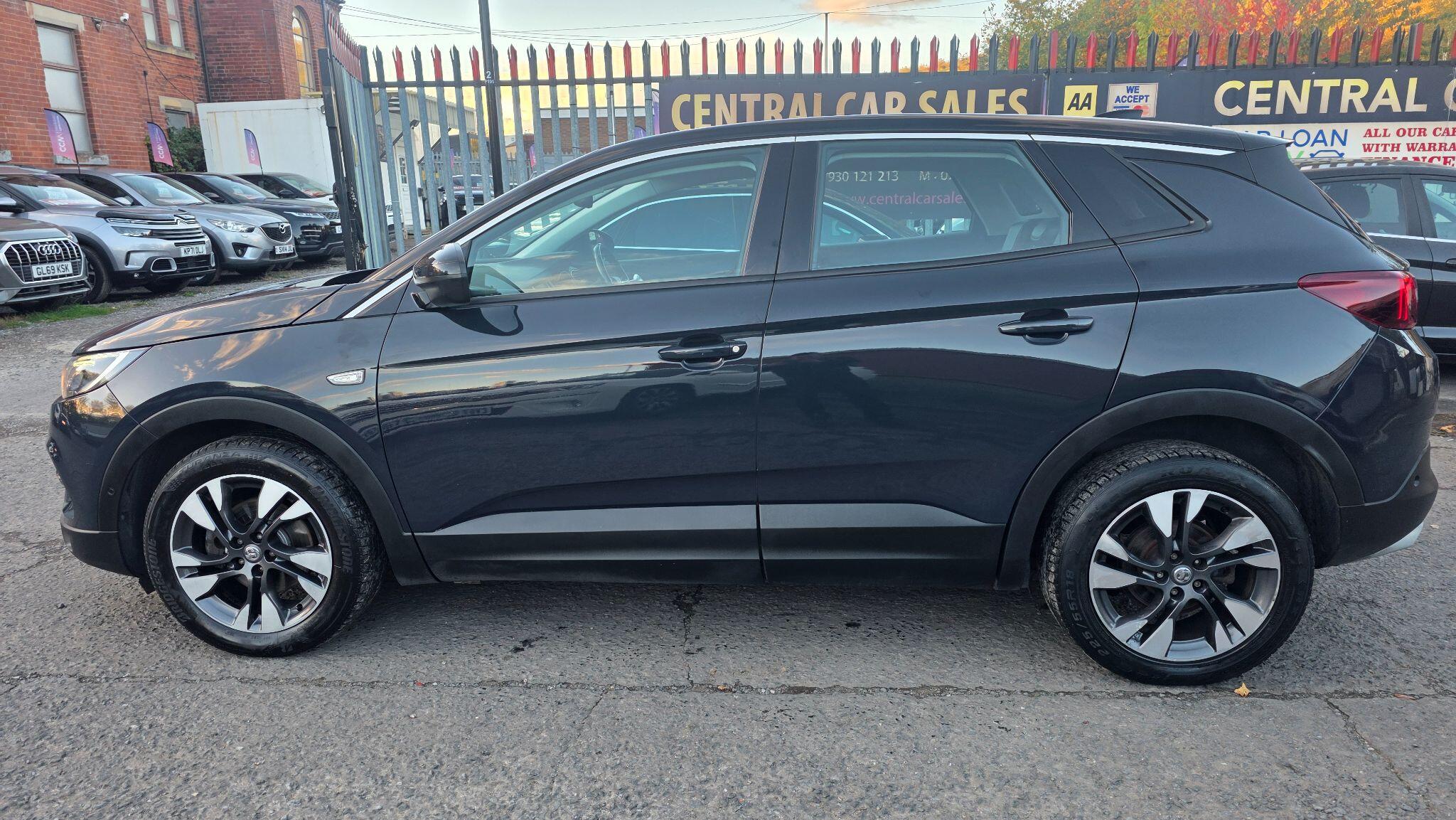 Vauxhall Grandland X - Image 15