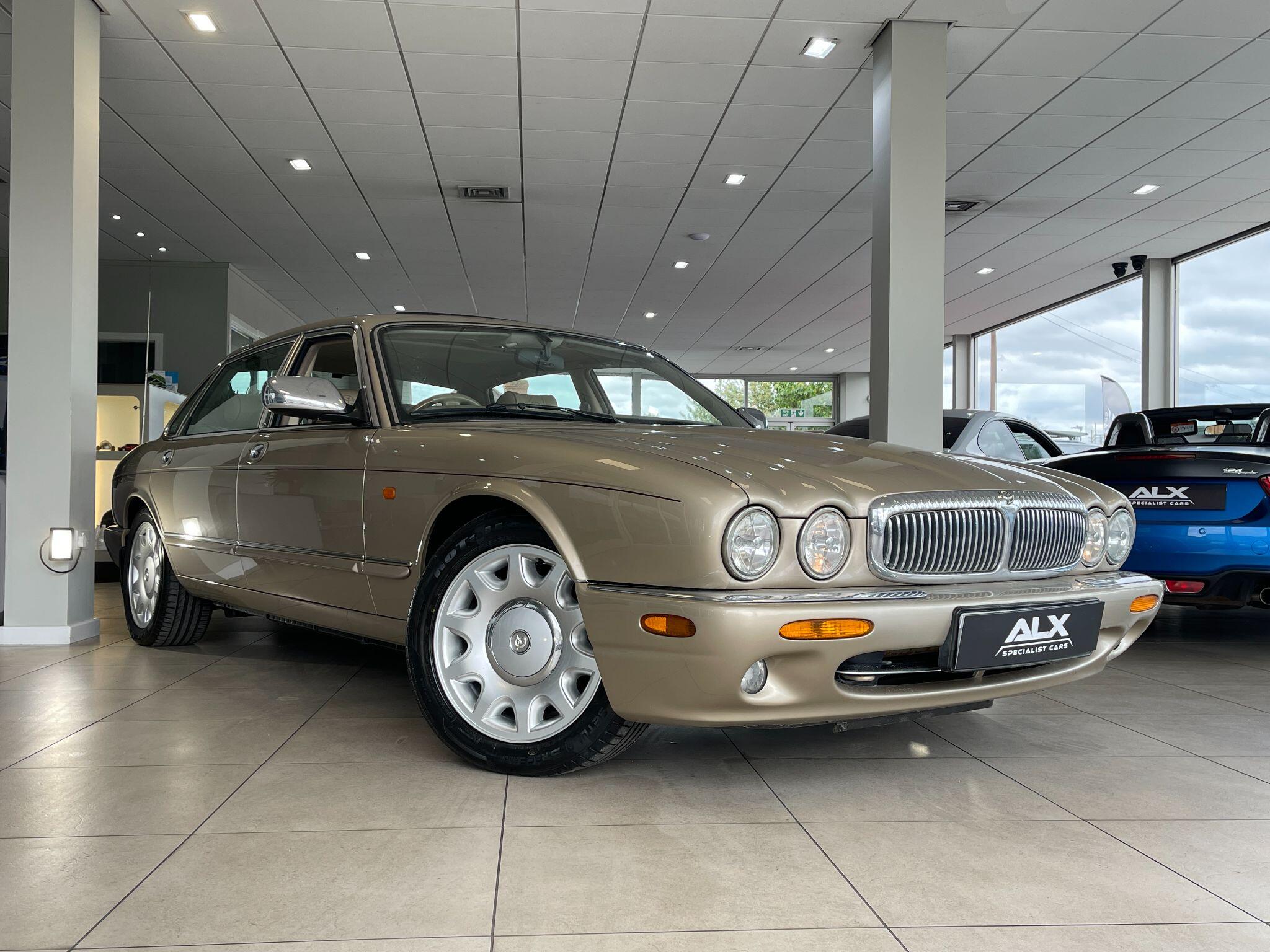 Daimler Super V8