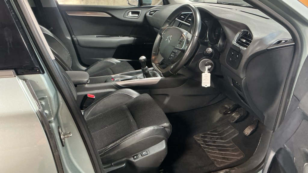 Citroen C4 - Image 8