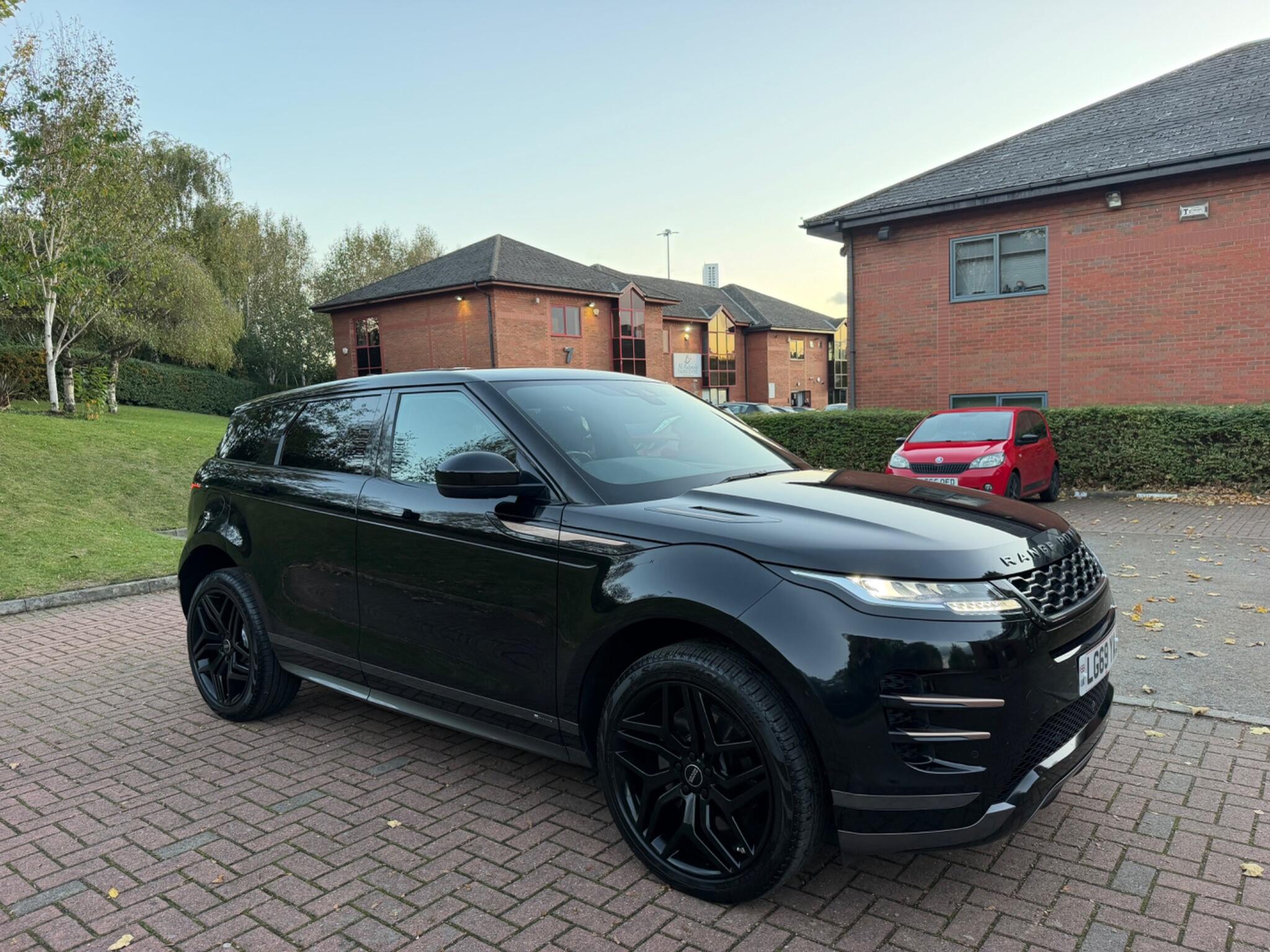 Land Rover Range Rover Evoque - Image 3