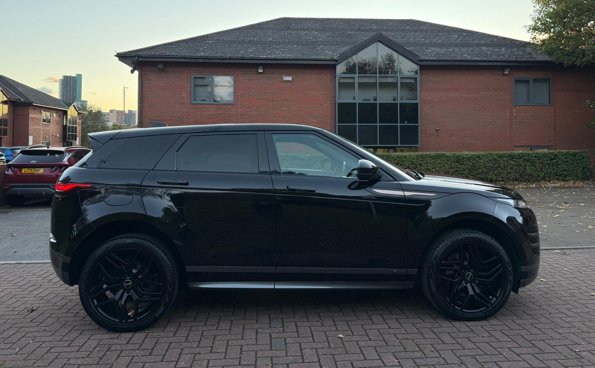 Land Rover Range Rover Evoque - Image 8