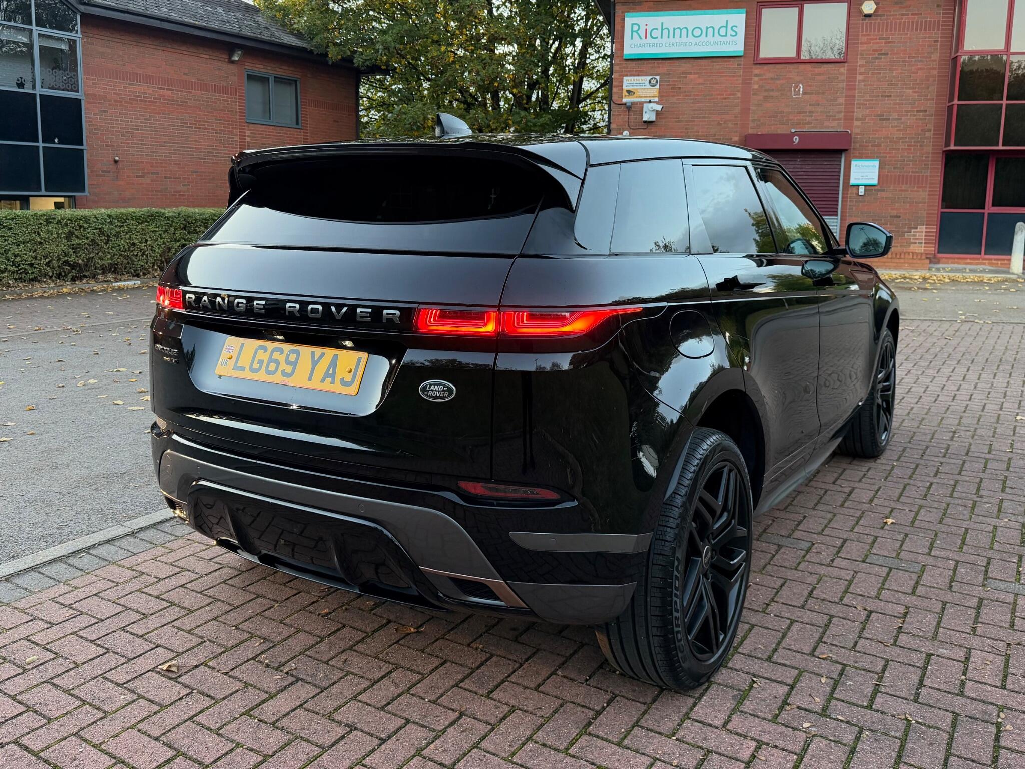 Land Rover Range Rover Evoque - Image 16