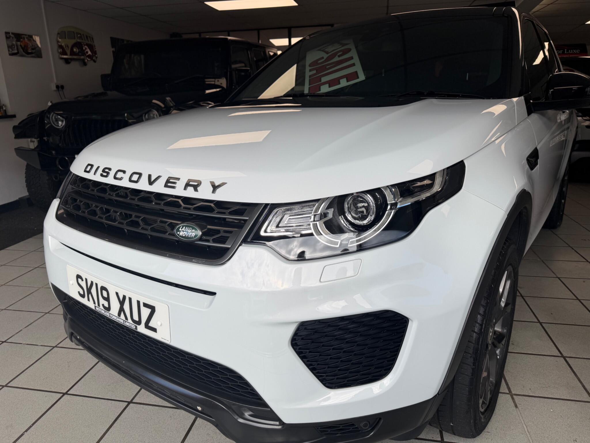 Land Rover DISCOVERY SPORT - Image 9
