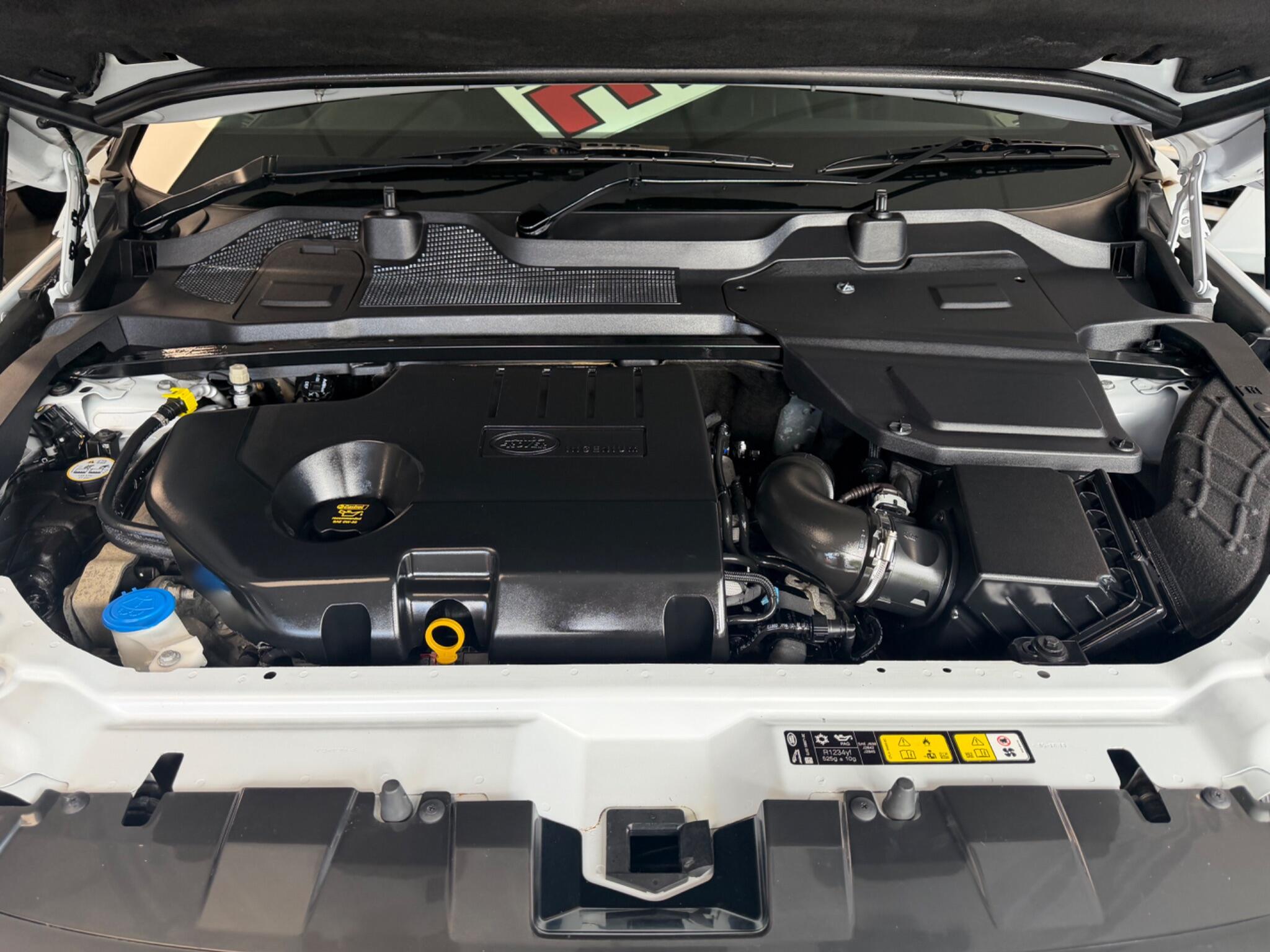 Land Rover DISCOVERY SPORT - Image 16