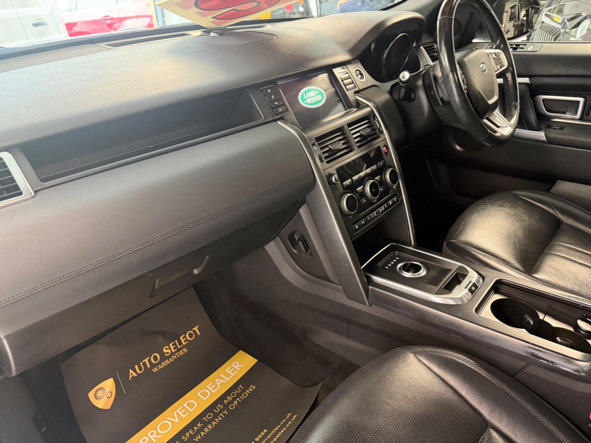 Land Rover DISCOVERY SPORT - Image 20