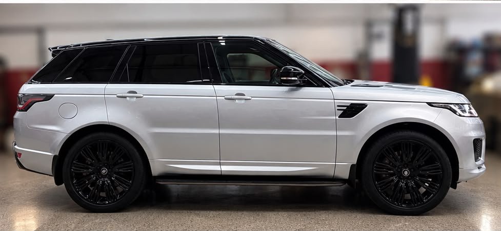 Land Rover RANGE ROVER SPORT - Image 3