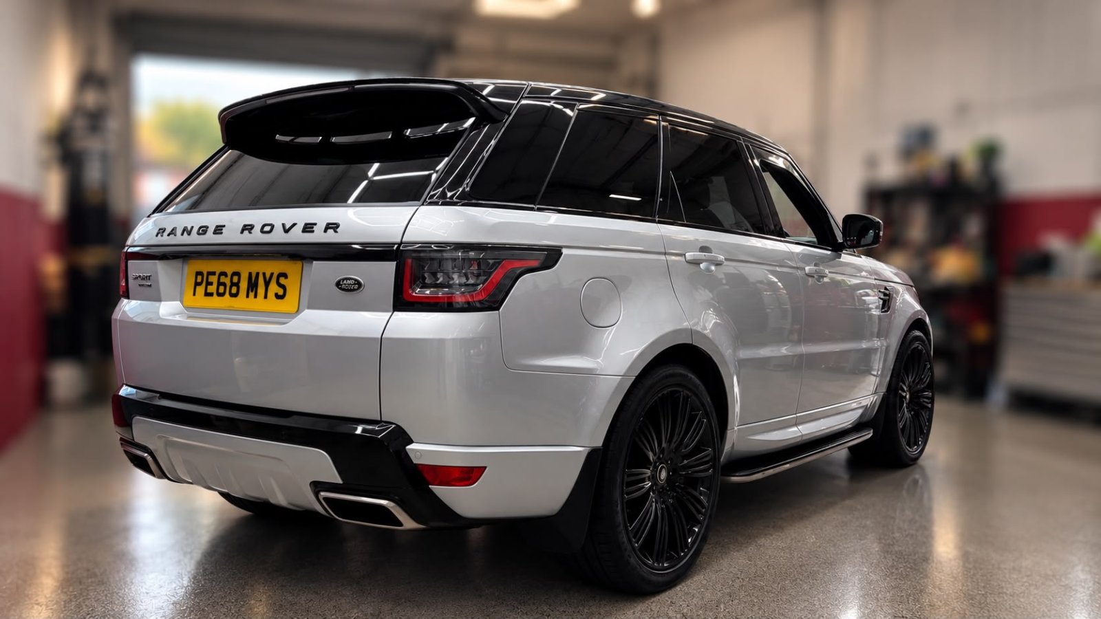 Land Rover RANGE ROVER SPORT - Image 4