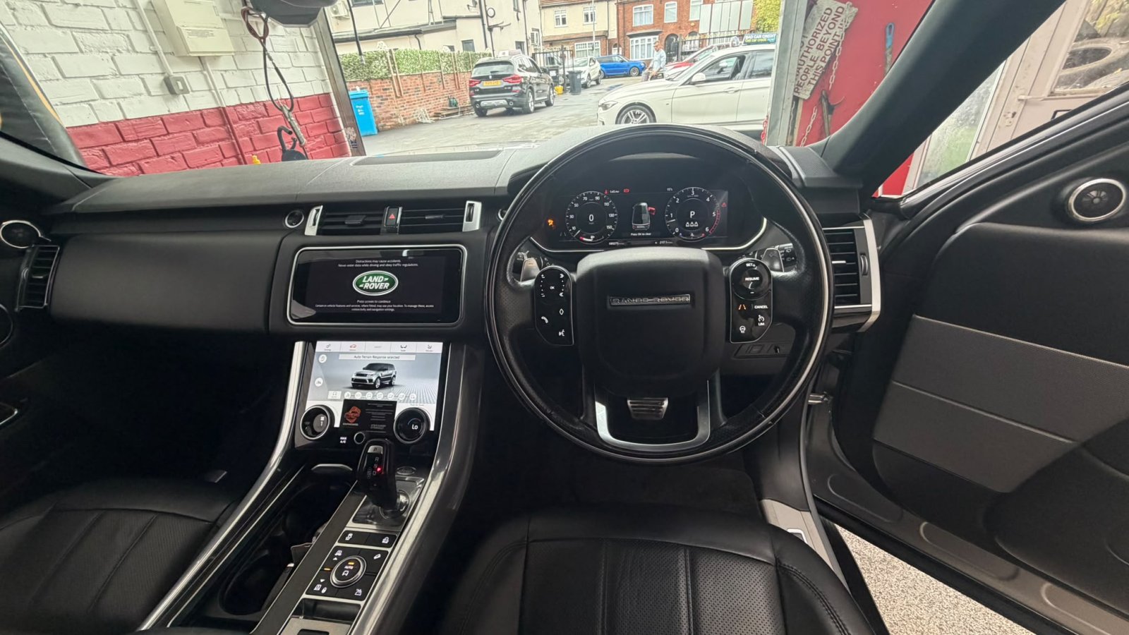 Land Rover RANGE ROVER SPORT - Image 8