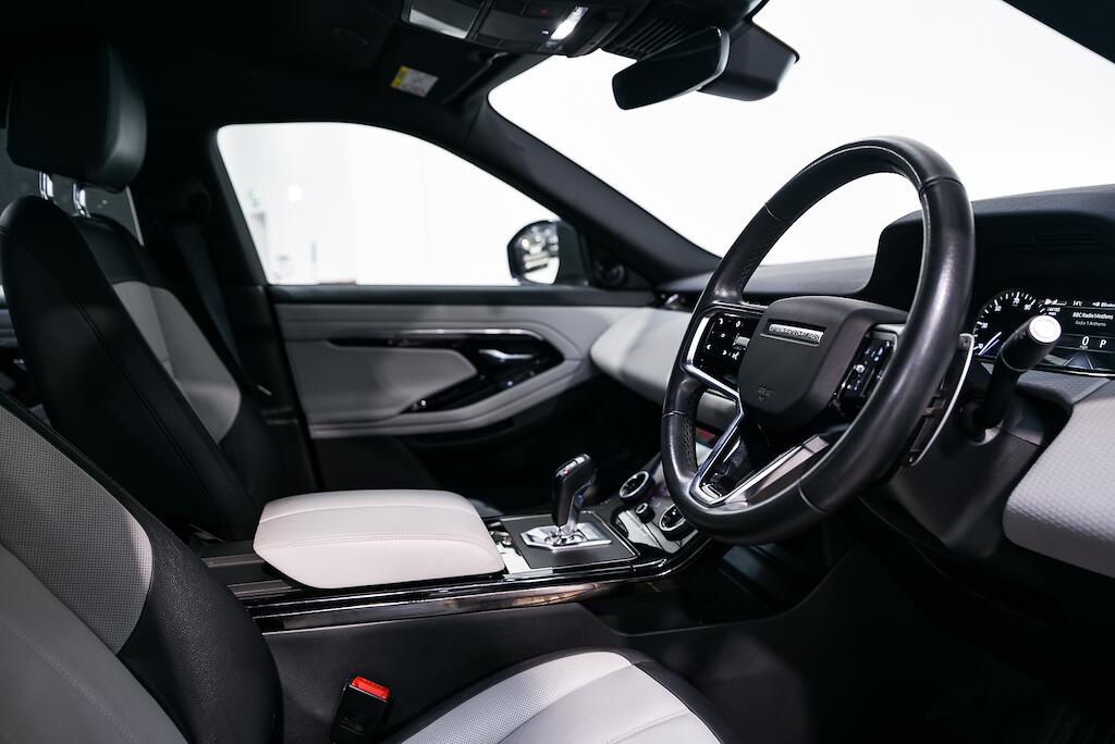 Land Rover Range Rover Evoque - Image 8