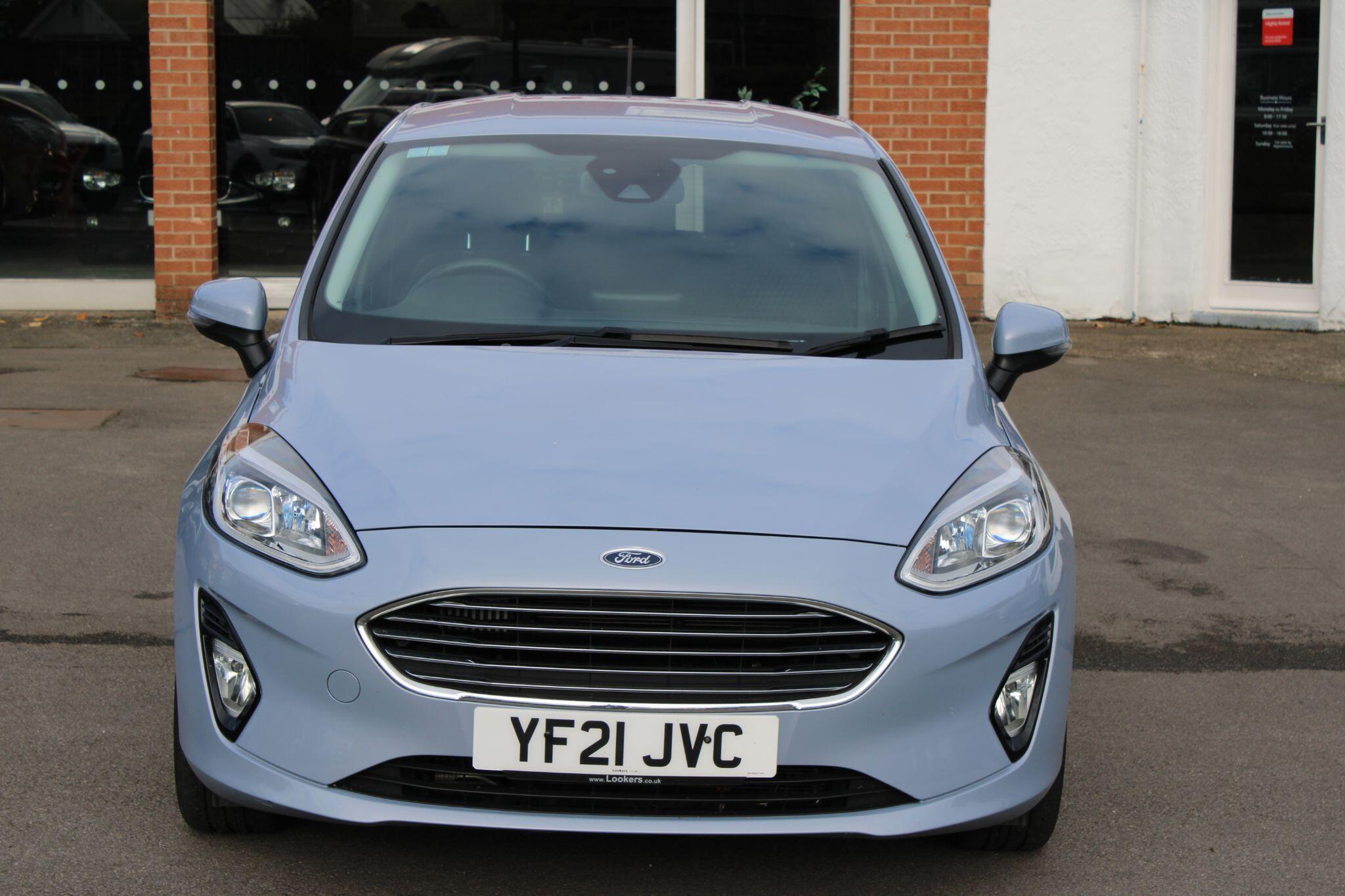 Ford Fiesta - Image 2