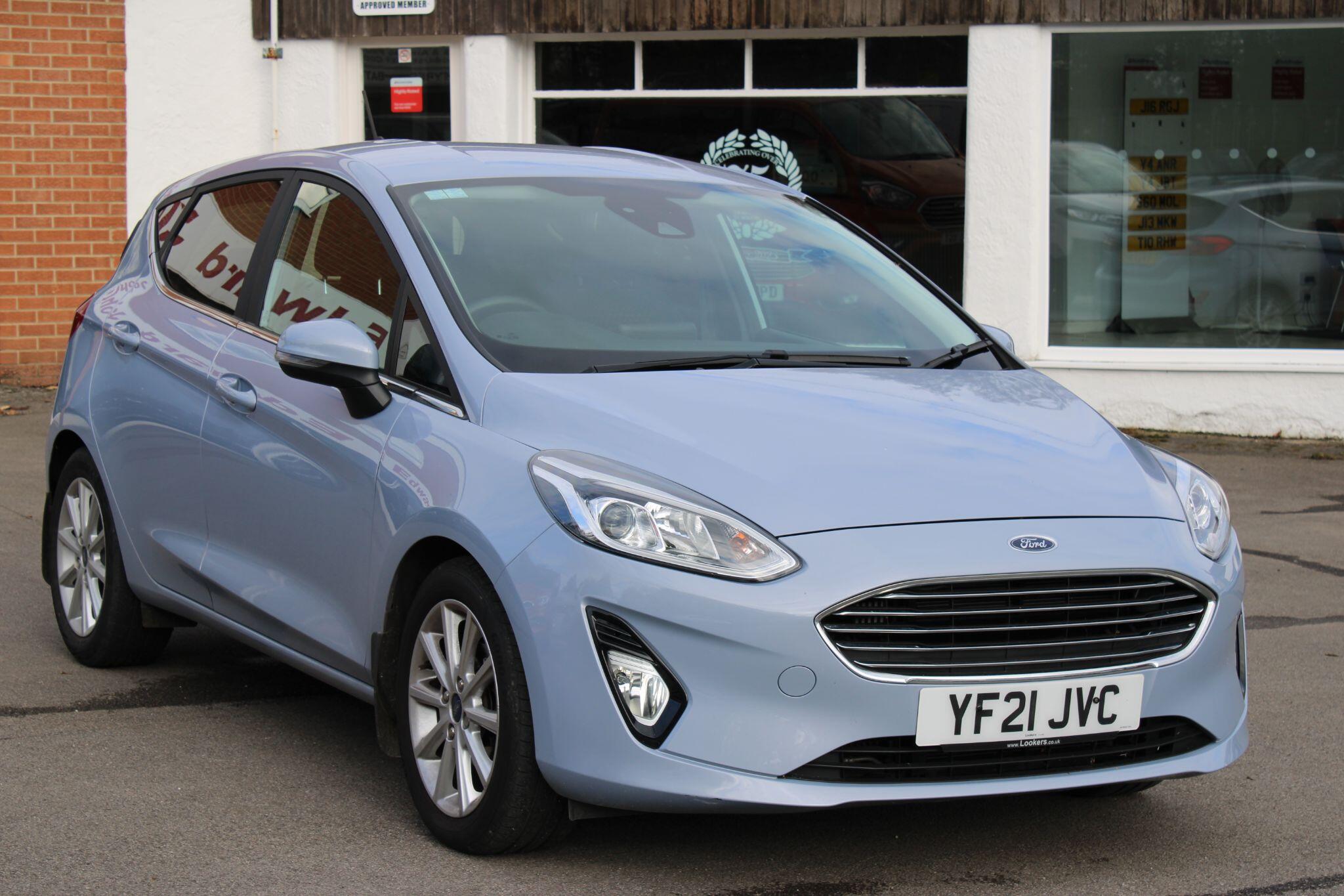 Ford Fiesta - Image 8