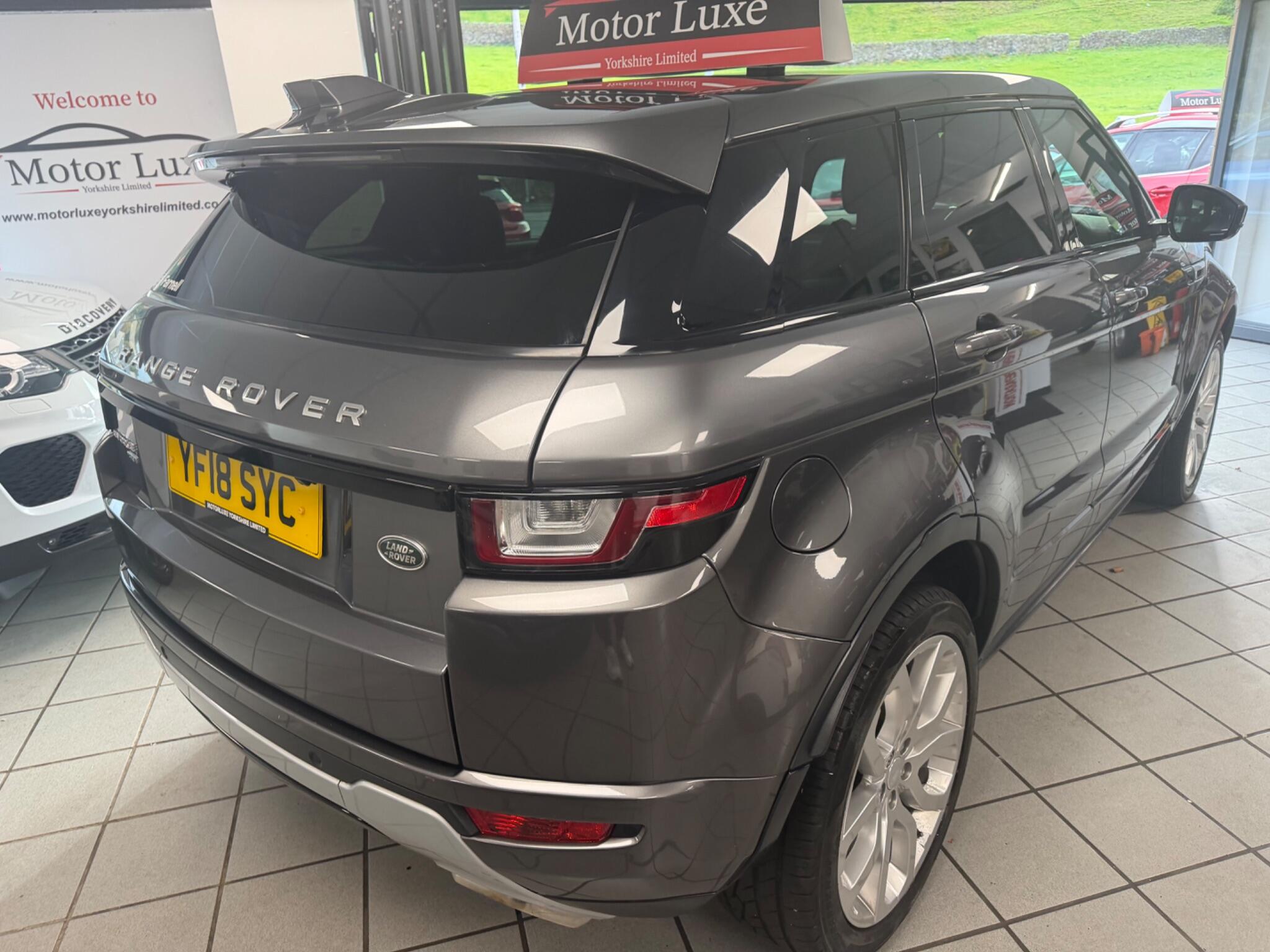 Land Rover Range Rover Evoque - Image 9