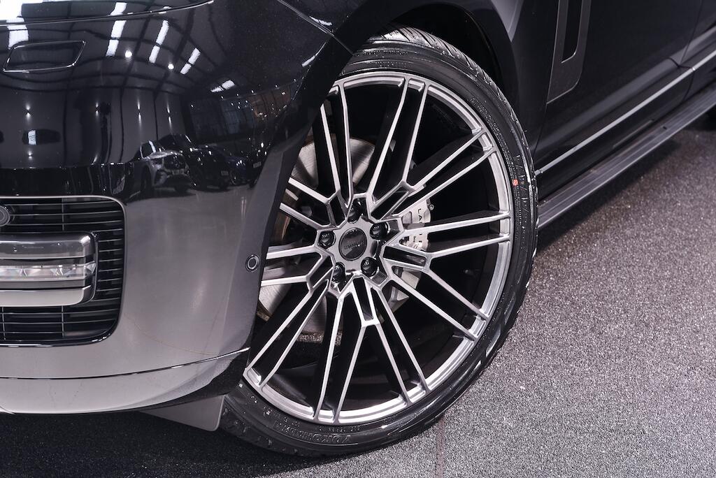Land Rover Range Rover - Image 9