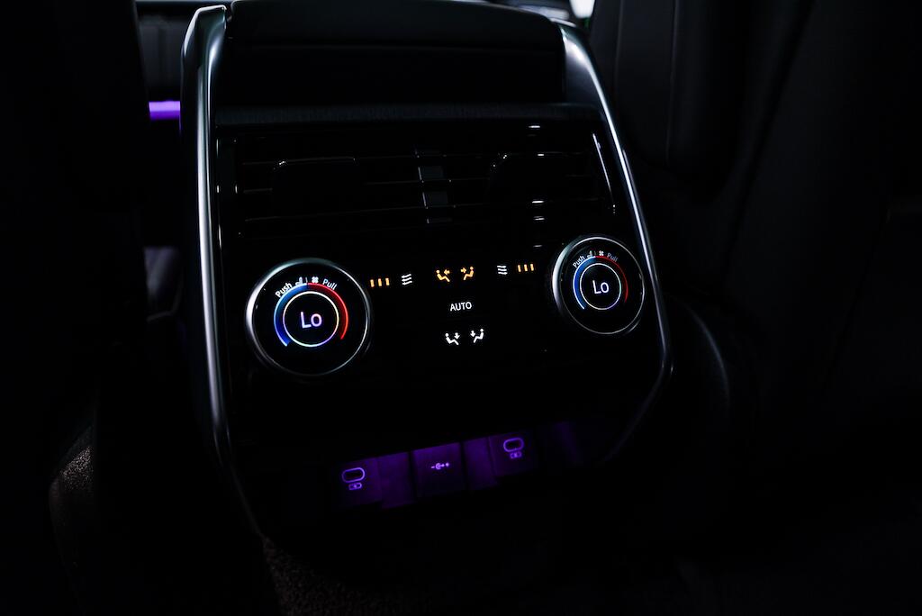 Land Rover Range Rover - Image 17
