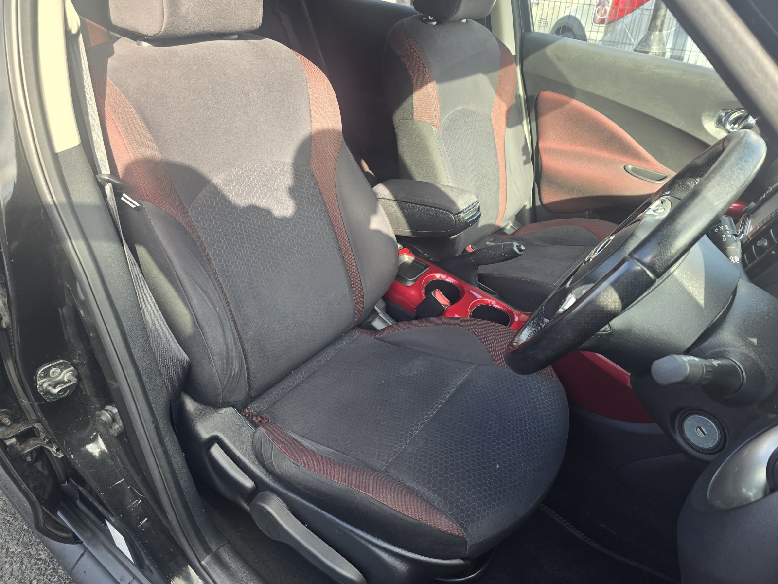 Nissan Juke - Image 11