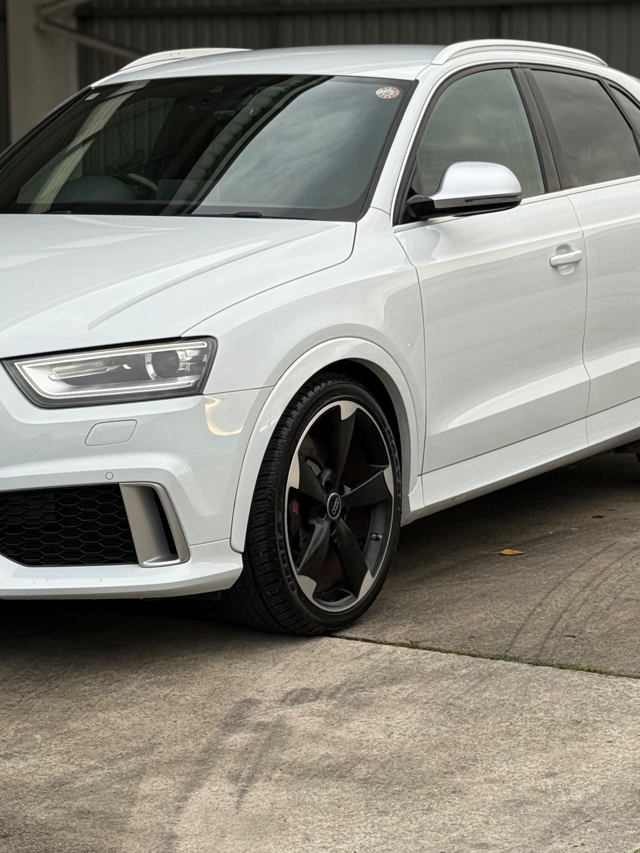 Audi RS Q3 - Image 12