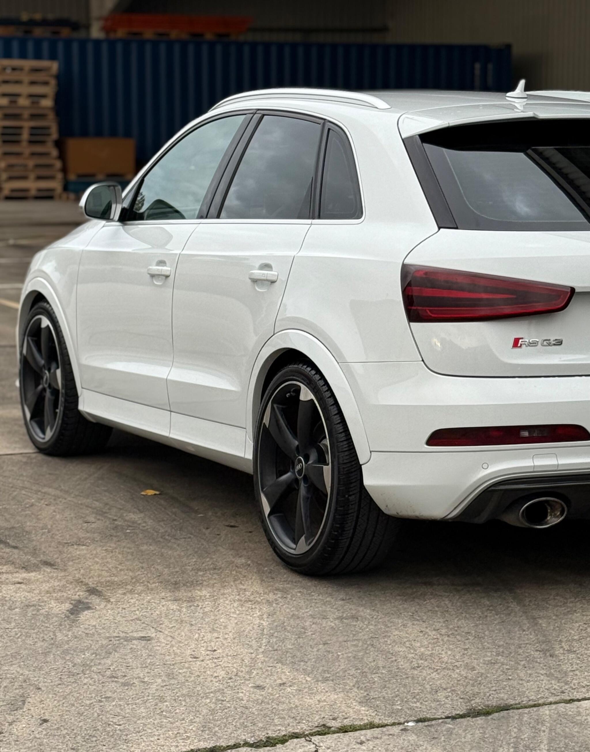 Audi RS Q3 - Image 16