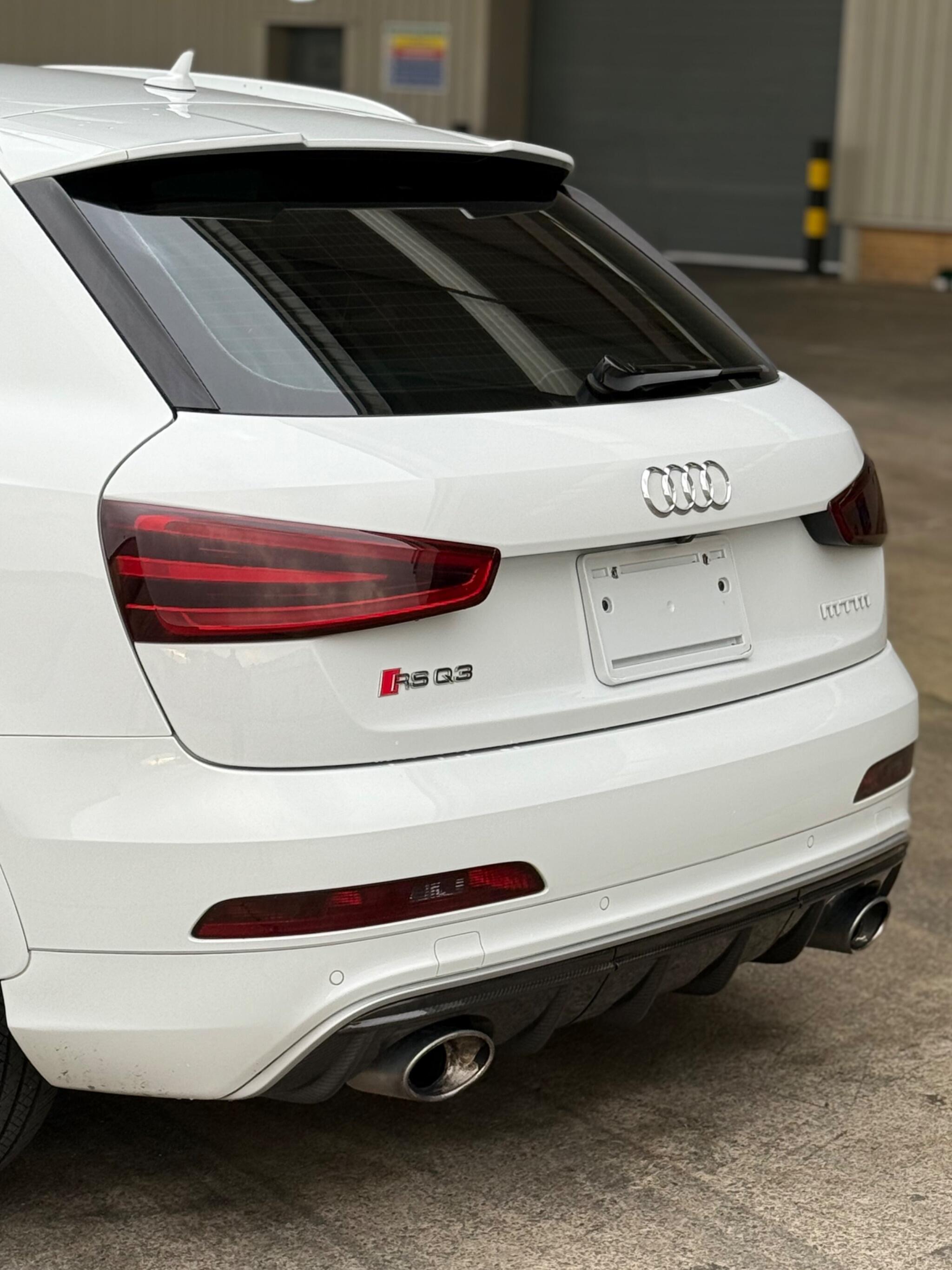 Audi RS Q3 - Image 17