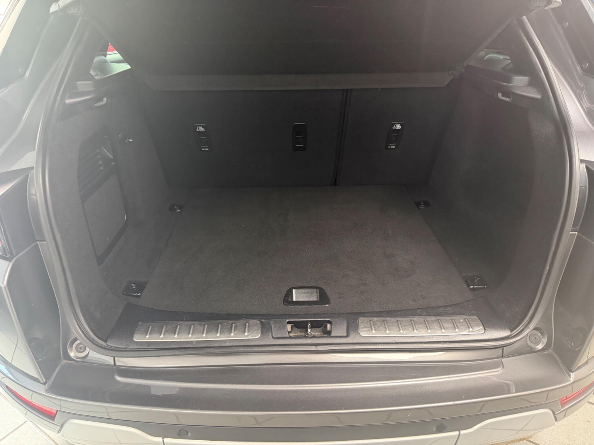 Land Rover Range Rover Evoque - Image 18