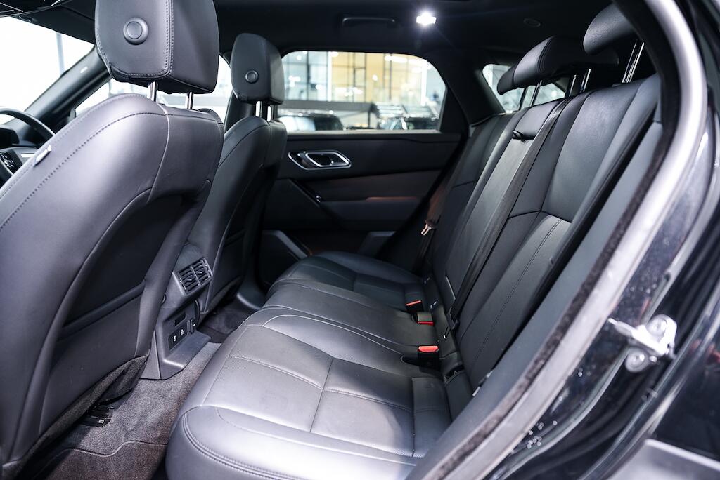 Land Rover Range Rover Velar - Image 15