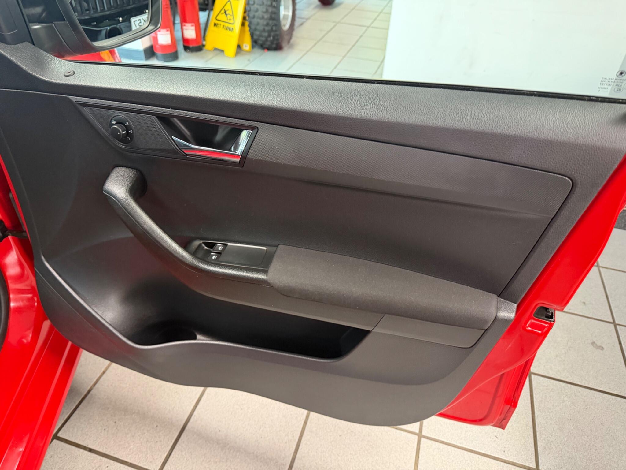 Skoda Fabia - Image 20