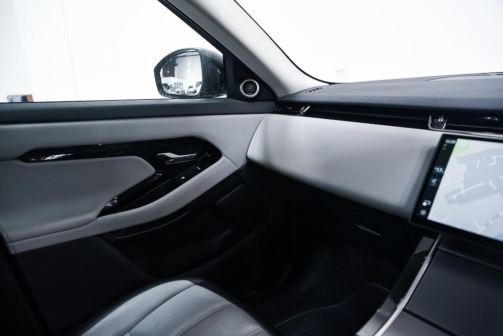 Land Rover Range Rover Evoque - Image 17