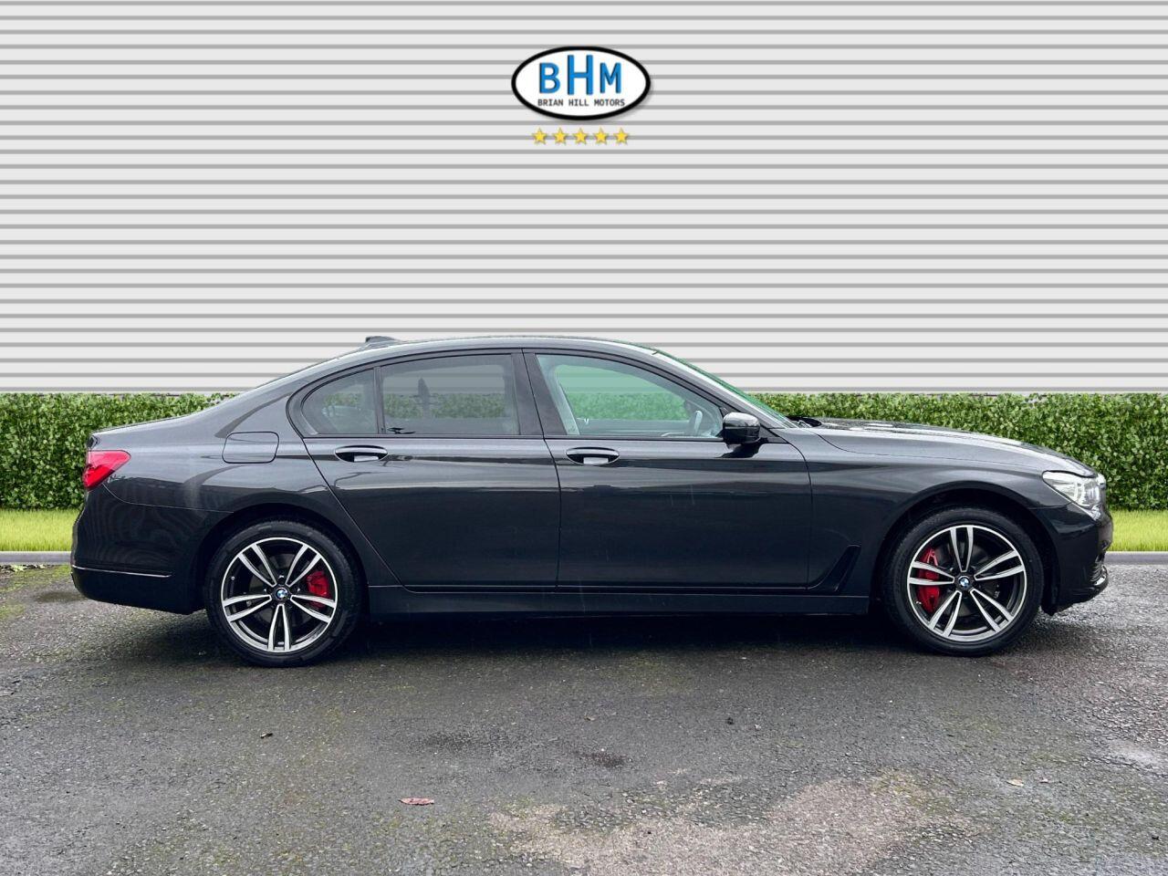 BMW 7 Series - Image 9