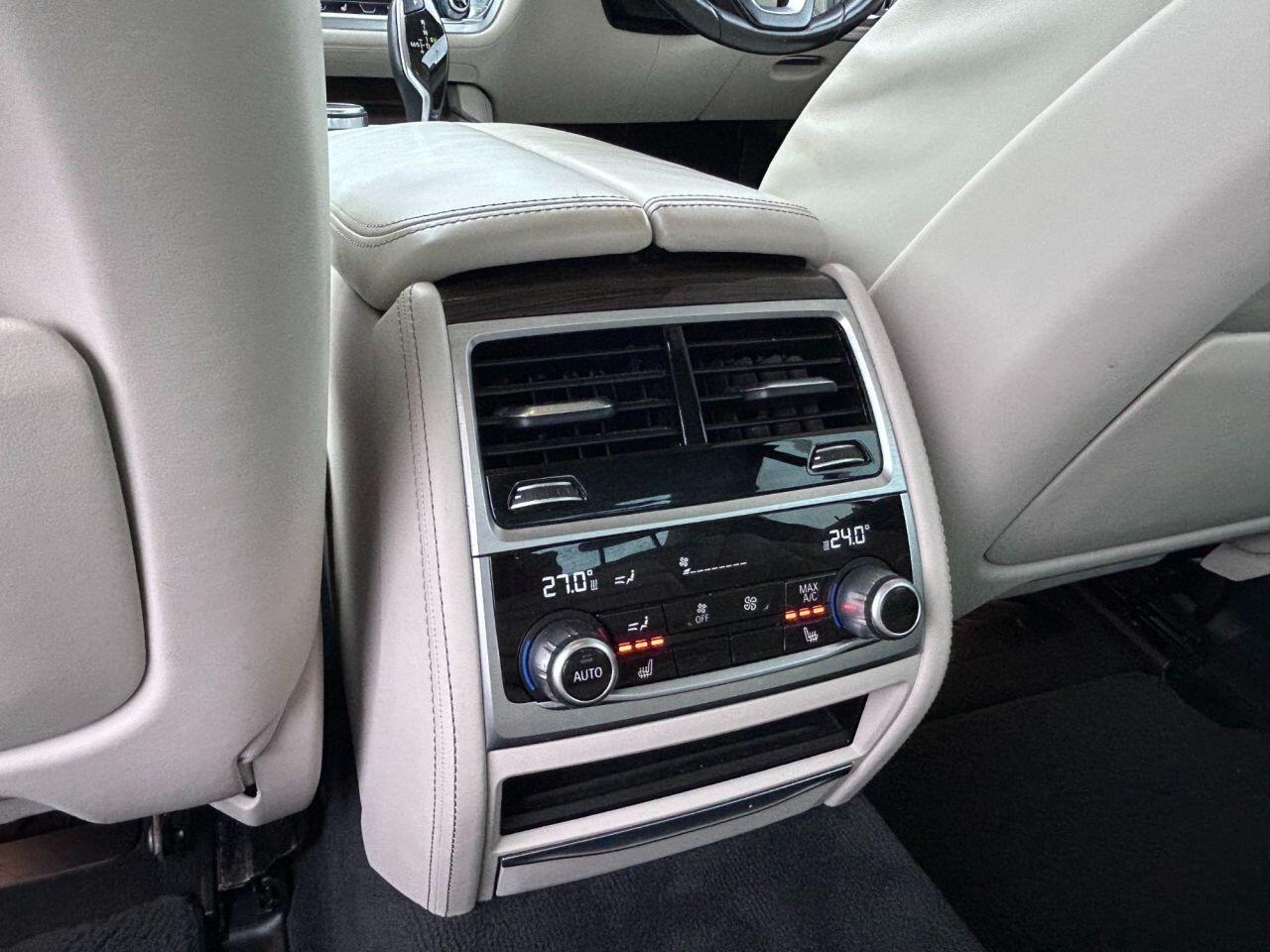 BMW 7 Series - Image 18